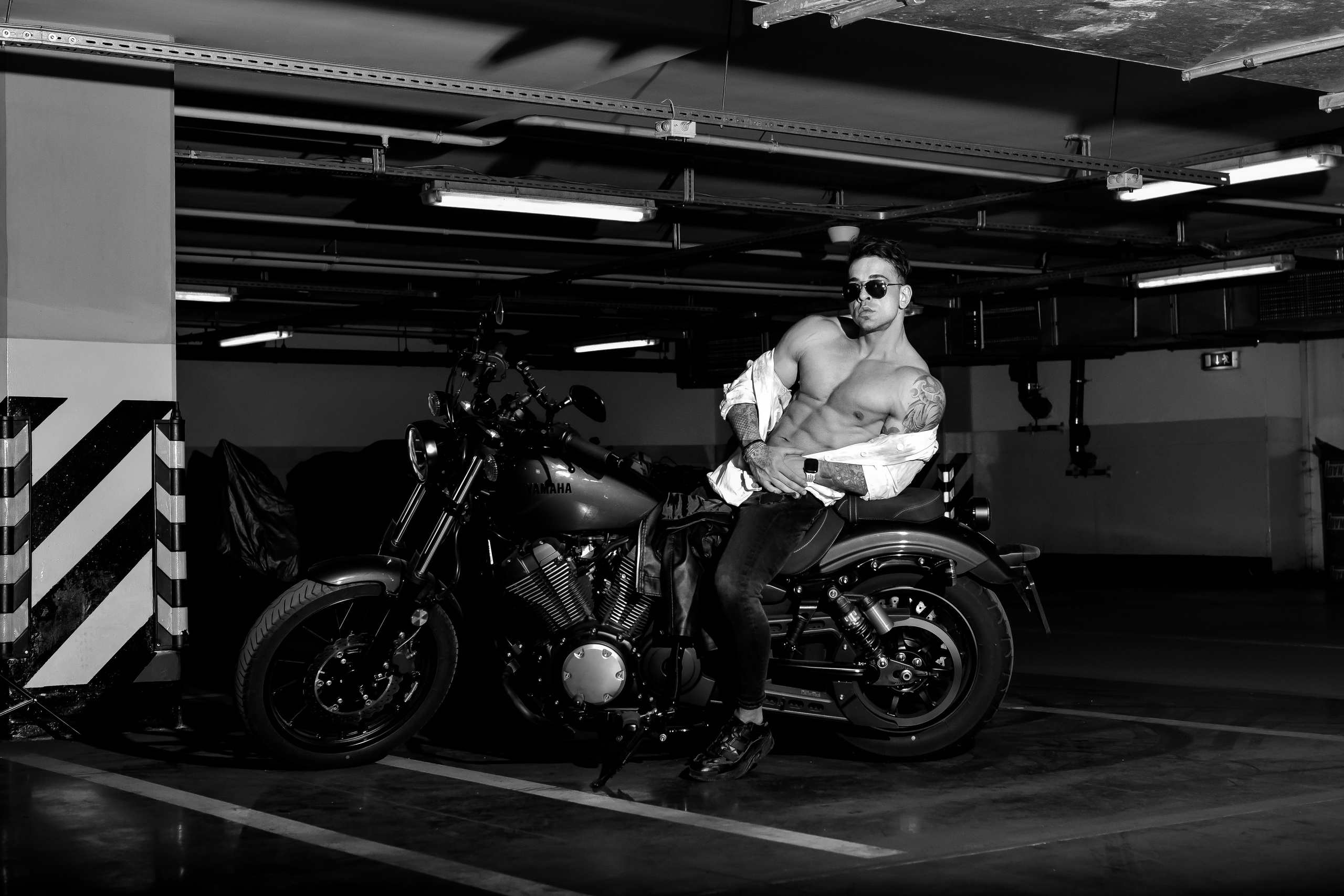 MOTO_KIRILL. Фотограф для бизнесконтента, репортажей и семейного альбома в Москве