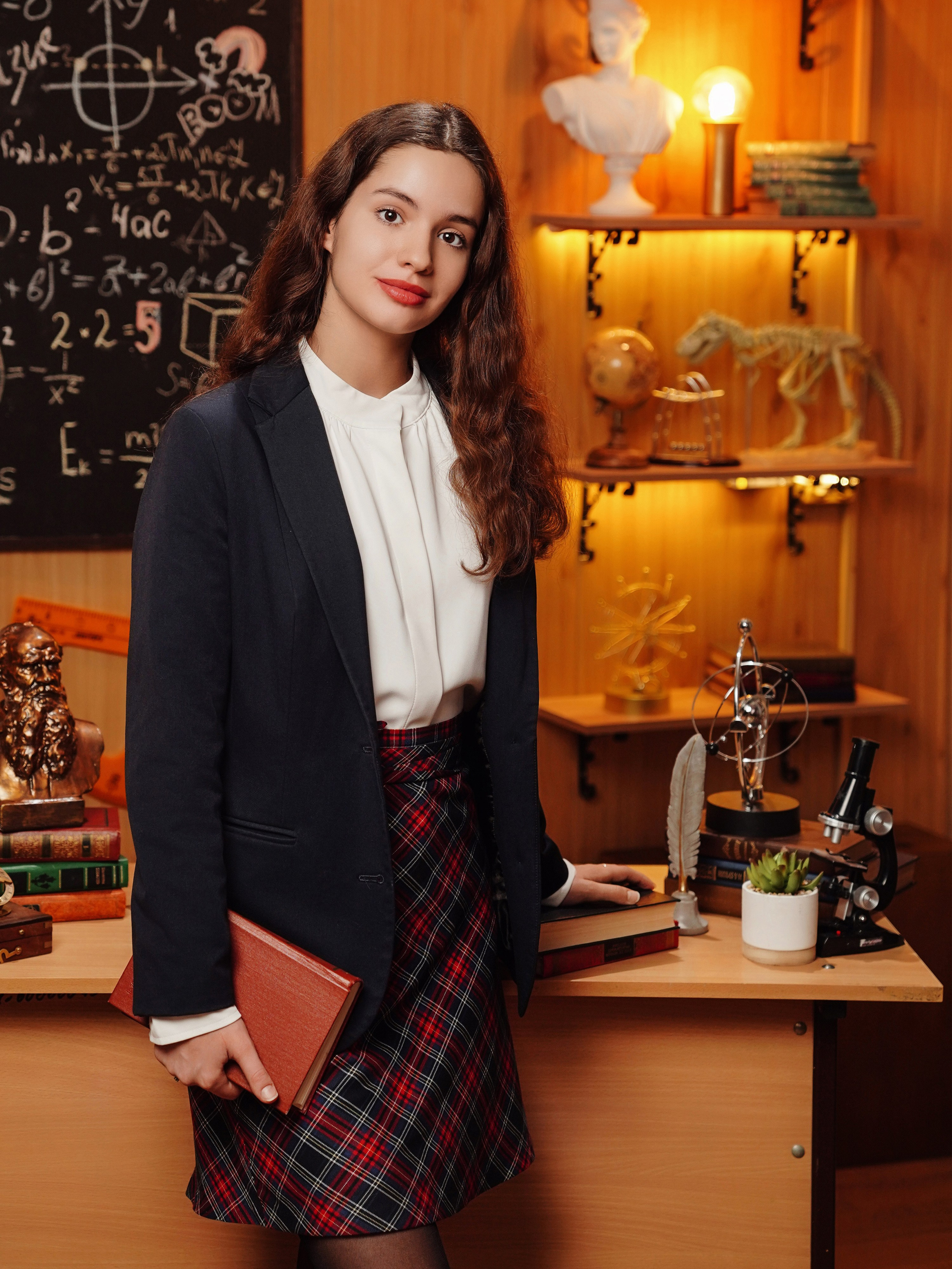 Стиль портрета в студии. GOTRA — выпускные альбомы в Тюмени