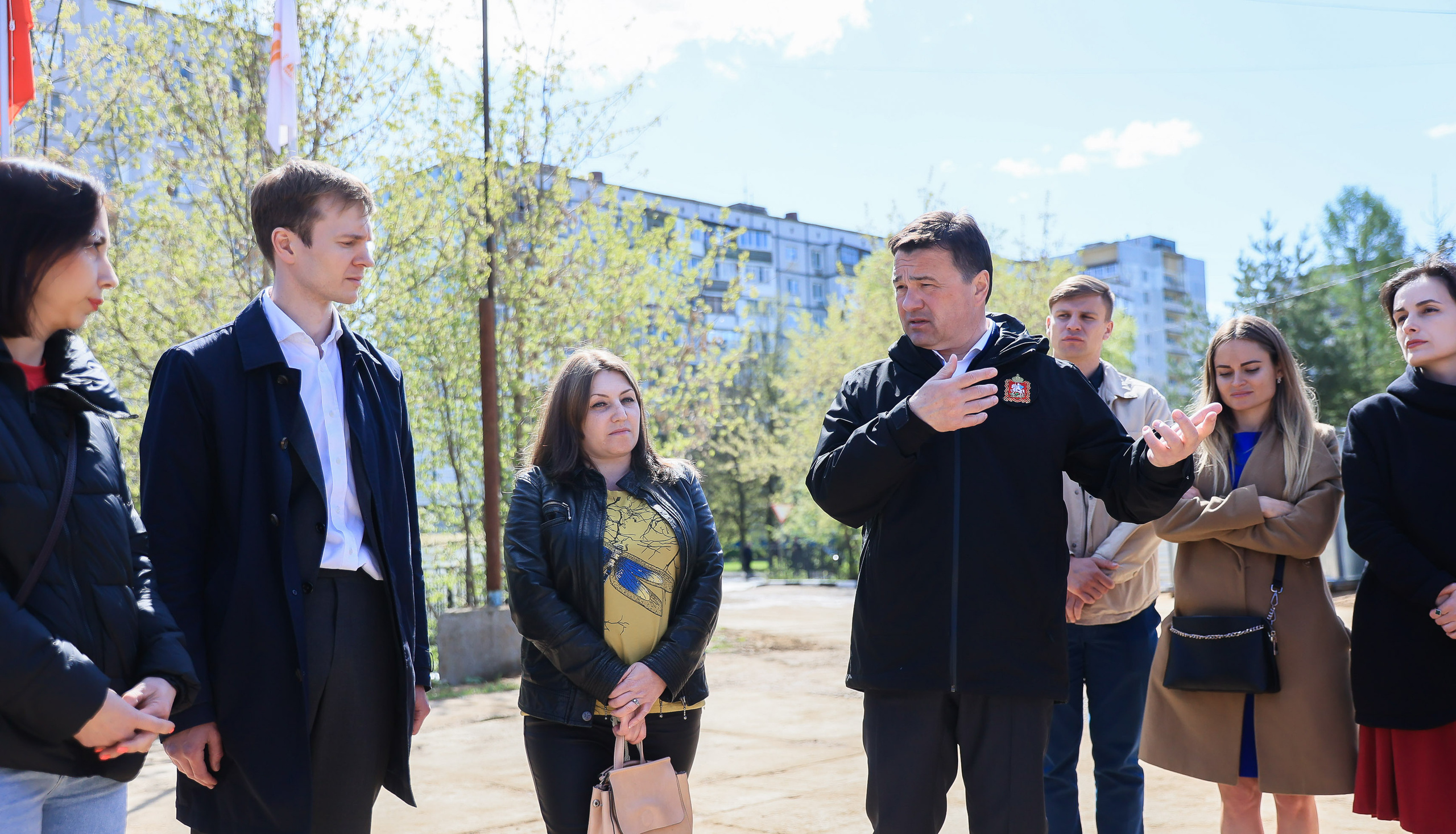 Андрей Воробьев проверил строительство поликлиники в Лобне. Моя фотография