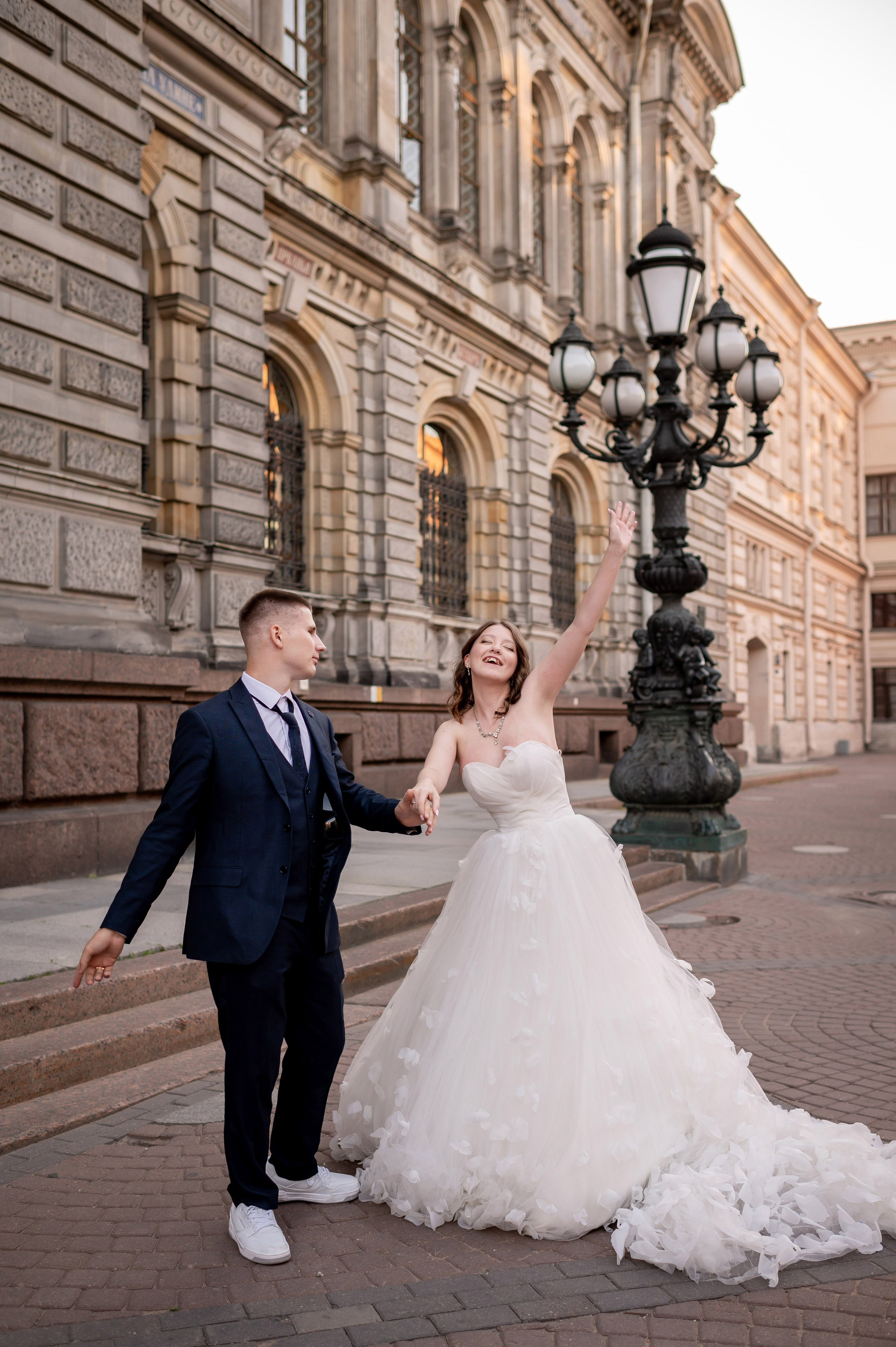 Зажигательная и динамичная свадебная фотосессия Анастасии и Максима. Портретный, семейный и свадебный фотограф в Санкт-Петербурге и в Пушкине Ширяев Денис