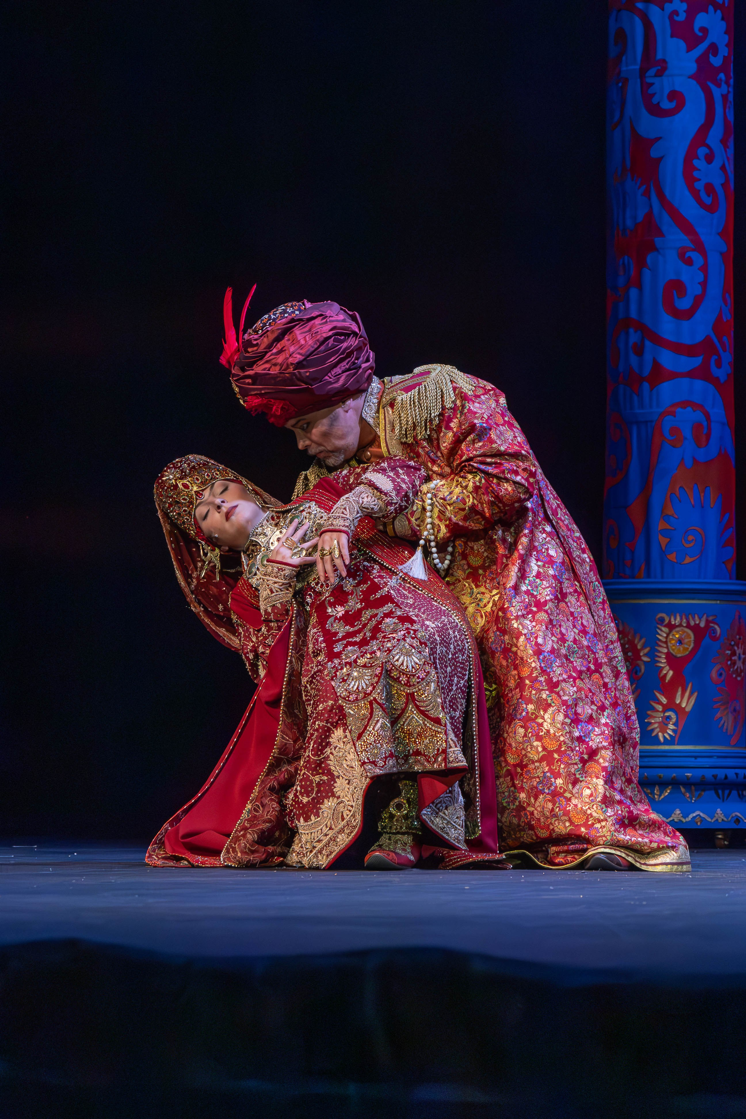 Спектакль «Далеко-далеко на Востоке» в театре Терезы Дуровой