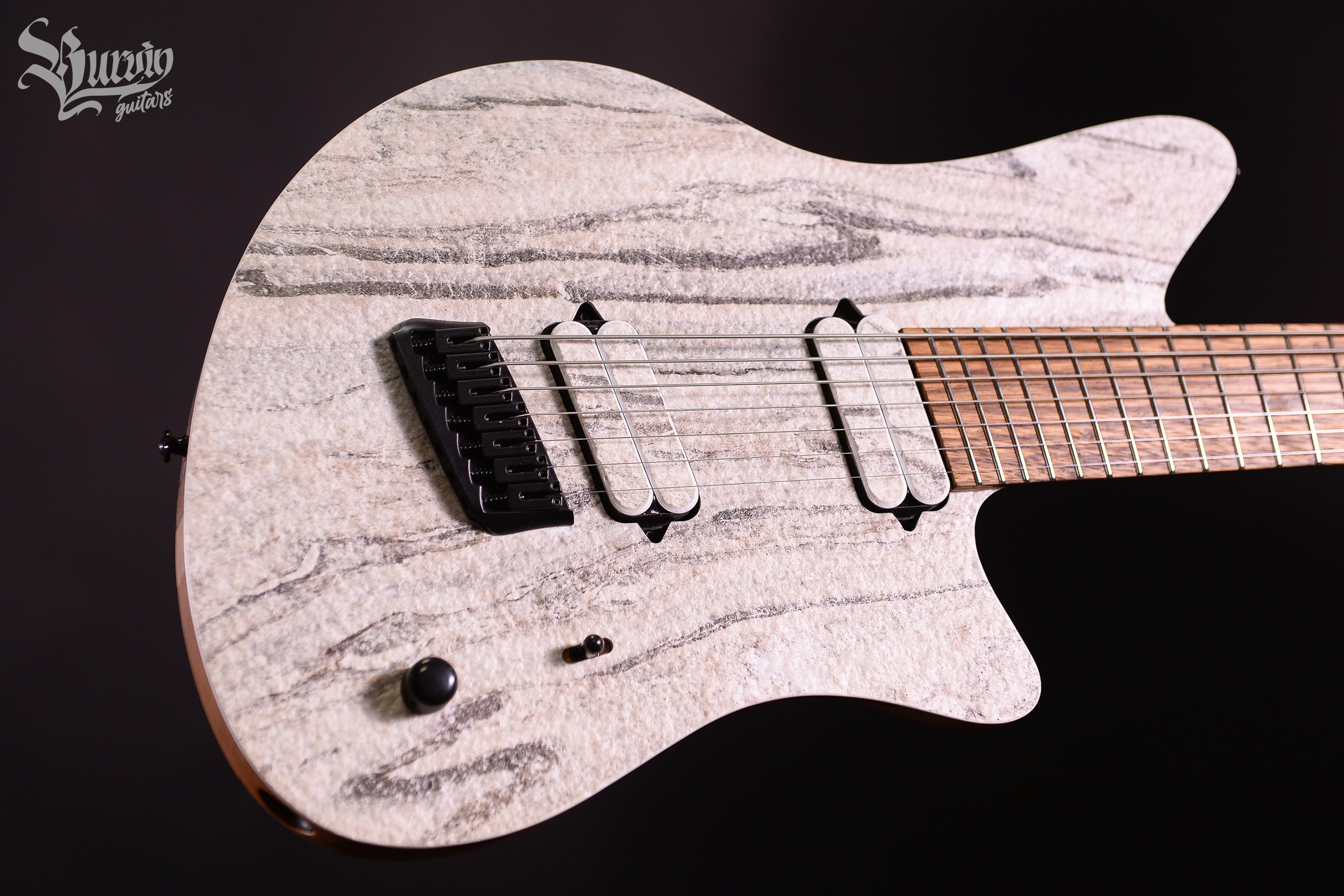 042 YAGA. Master of making guitars and basses to order