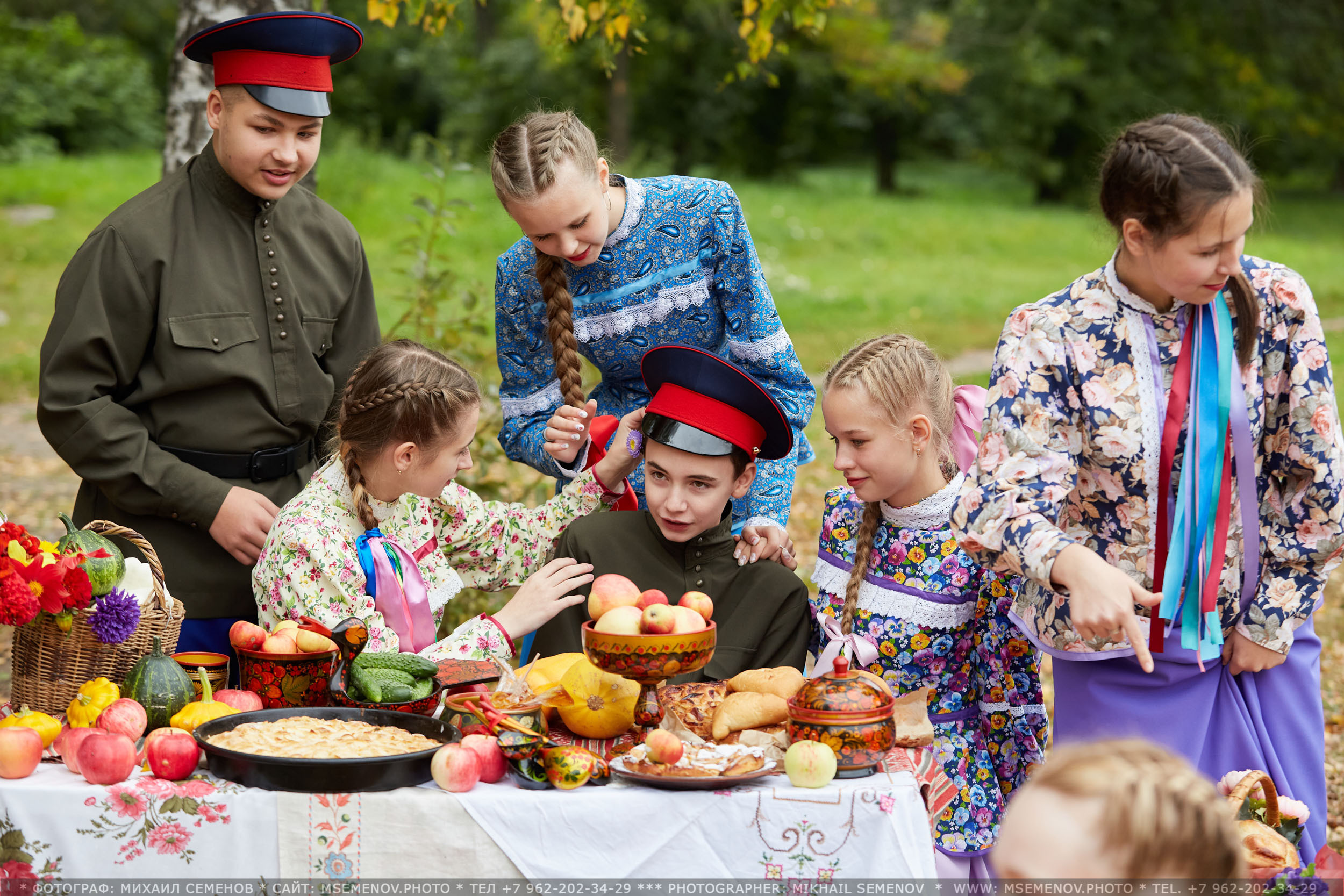 Фотосессия для «Плетеньки». Photographer for business Mikhail Semenov. Aqua photo studio, photo school