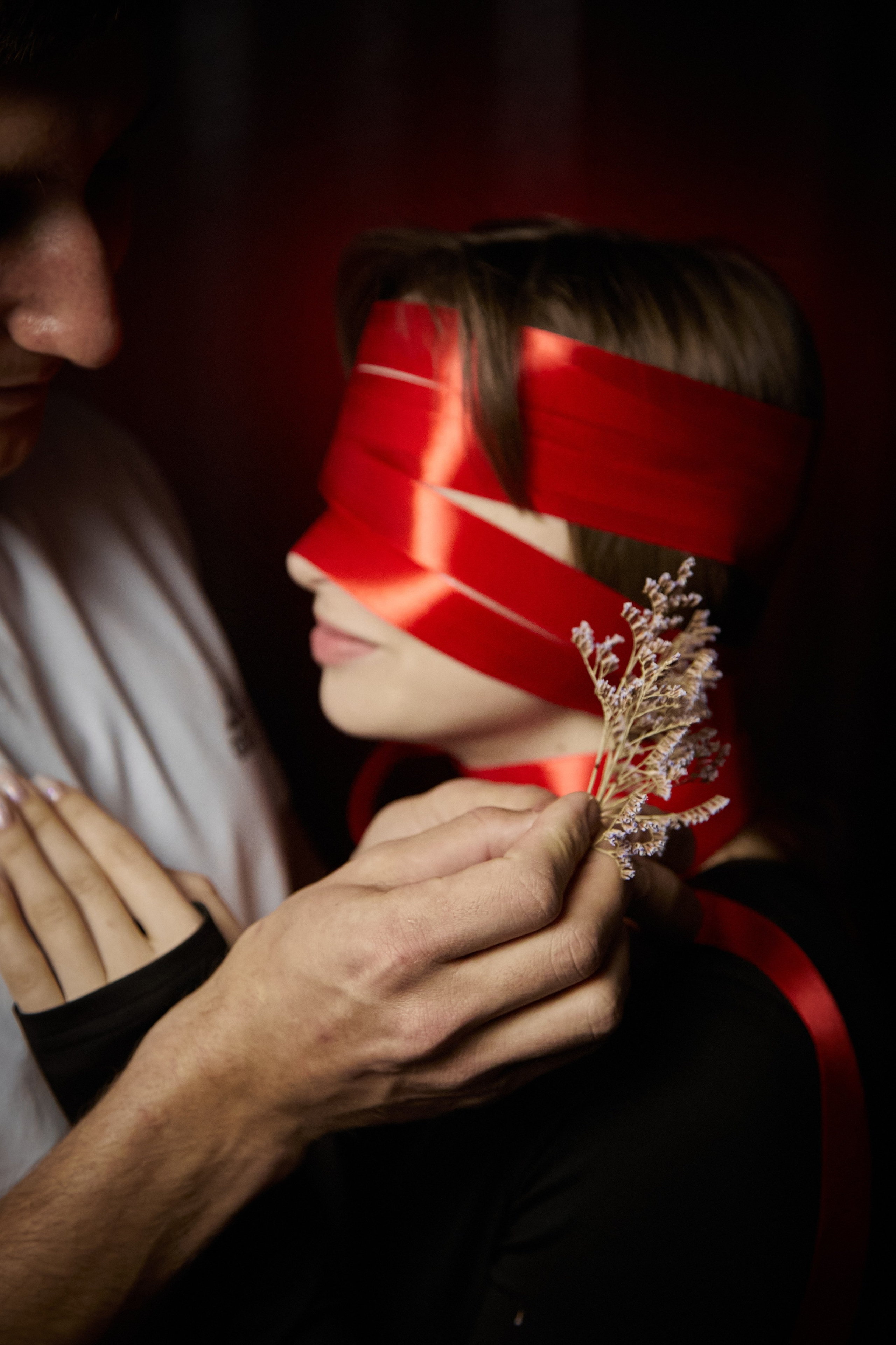 «Связанные одной нитью». Свадебный и креативный фотограф в ЮФО и МСК