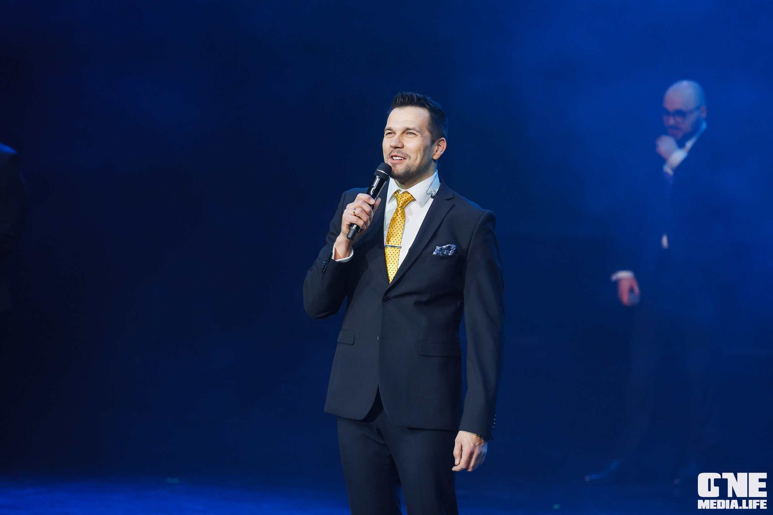 Фоторепортаж из Янтарь Холла. One Media Life: фоторепортажи, фотоотчеты с мероприятий и заведений