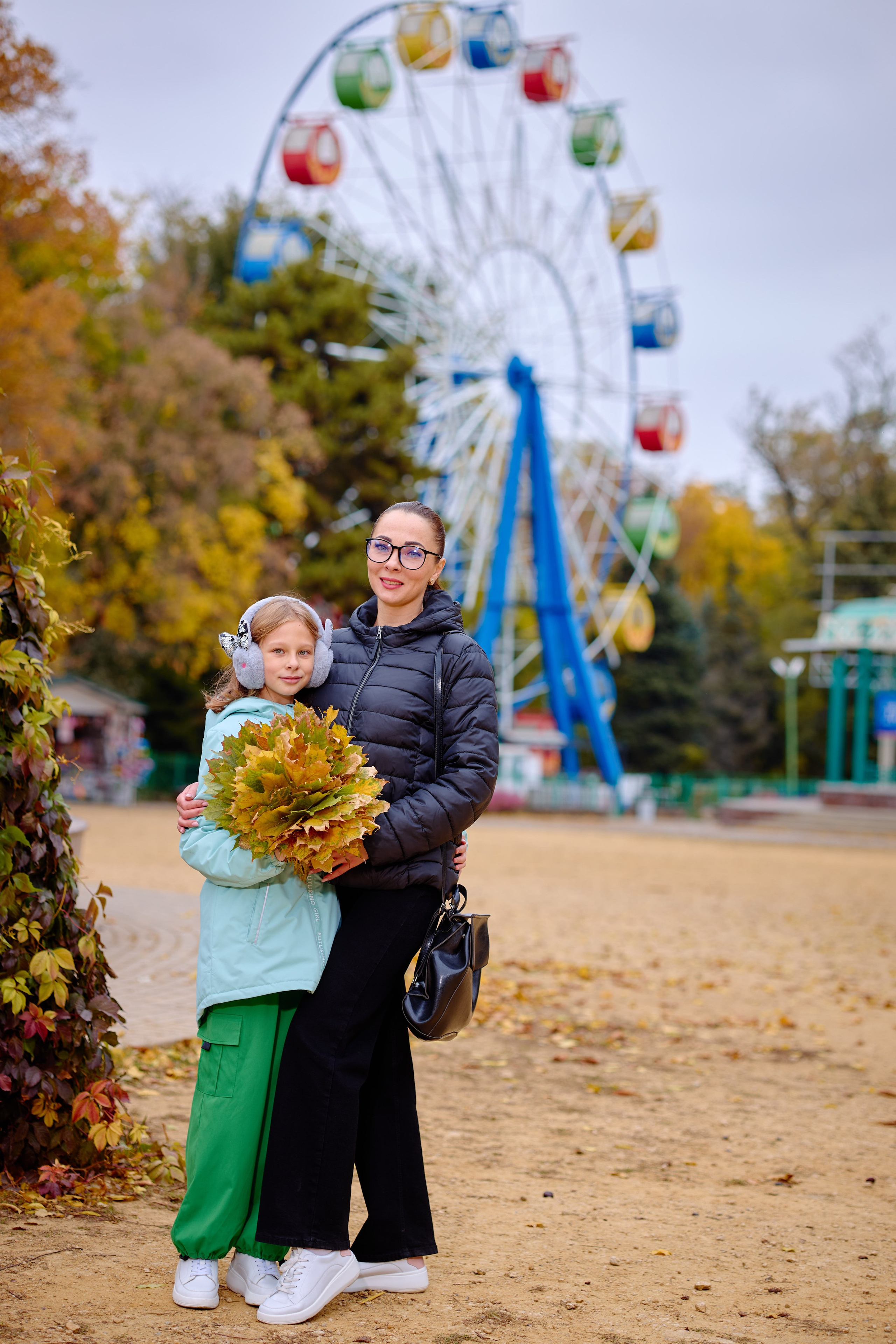 Сьемка для Выпускного Альбома В Парке. Фотограф Выпускные альбомы Таганрог Сергей Коробченко