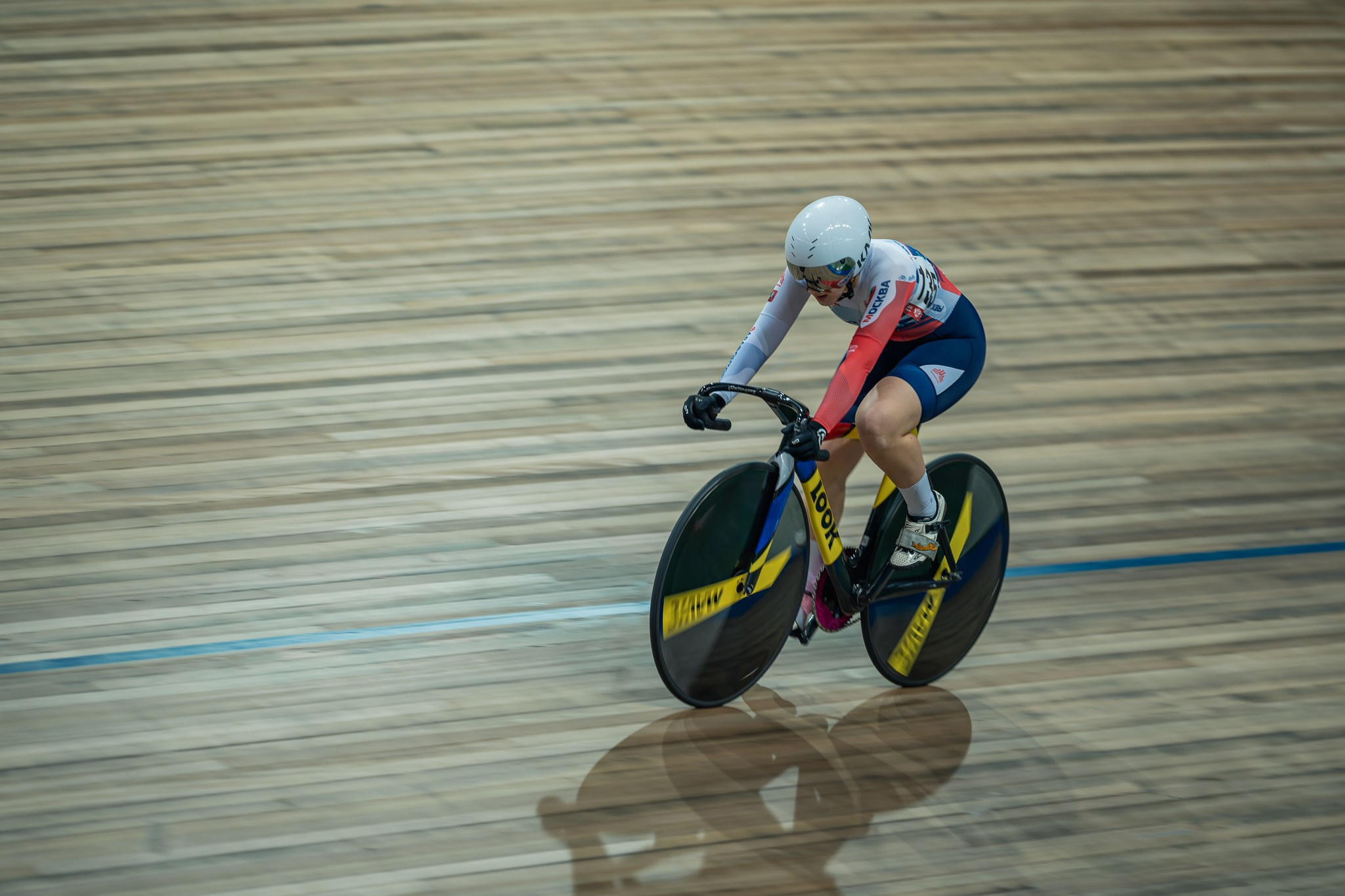 Кубок и чемпионат России по велоспорту на треке 2026. Фоторепортаж с велотрека «Крылатское» | Сергей Чурносов