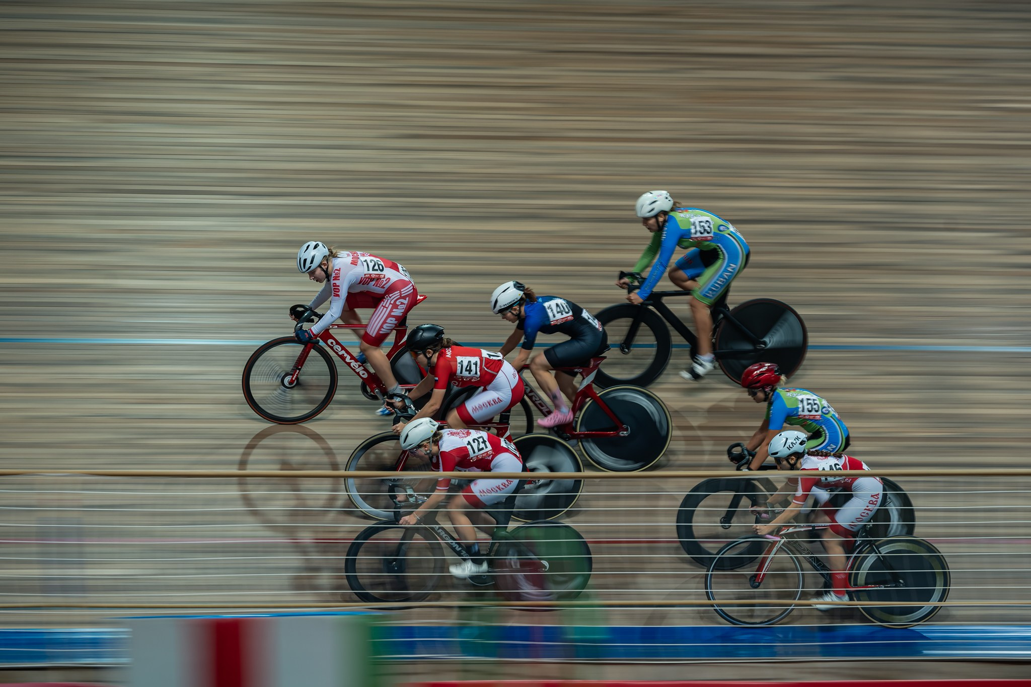 Кубок и чемпионат России по велоспорту на треке 2026. Фоторепортаж с велотрека «Крылатское» | Сергей Чурносов