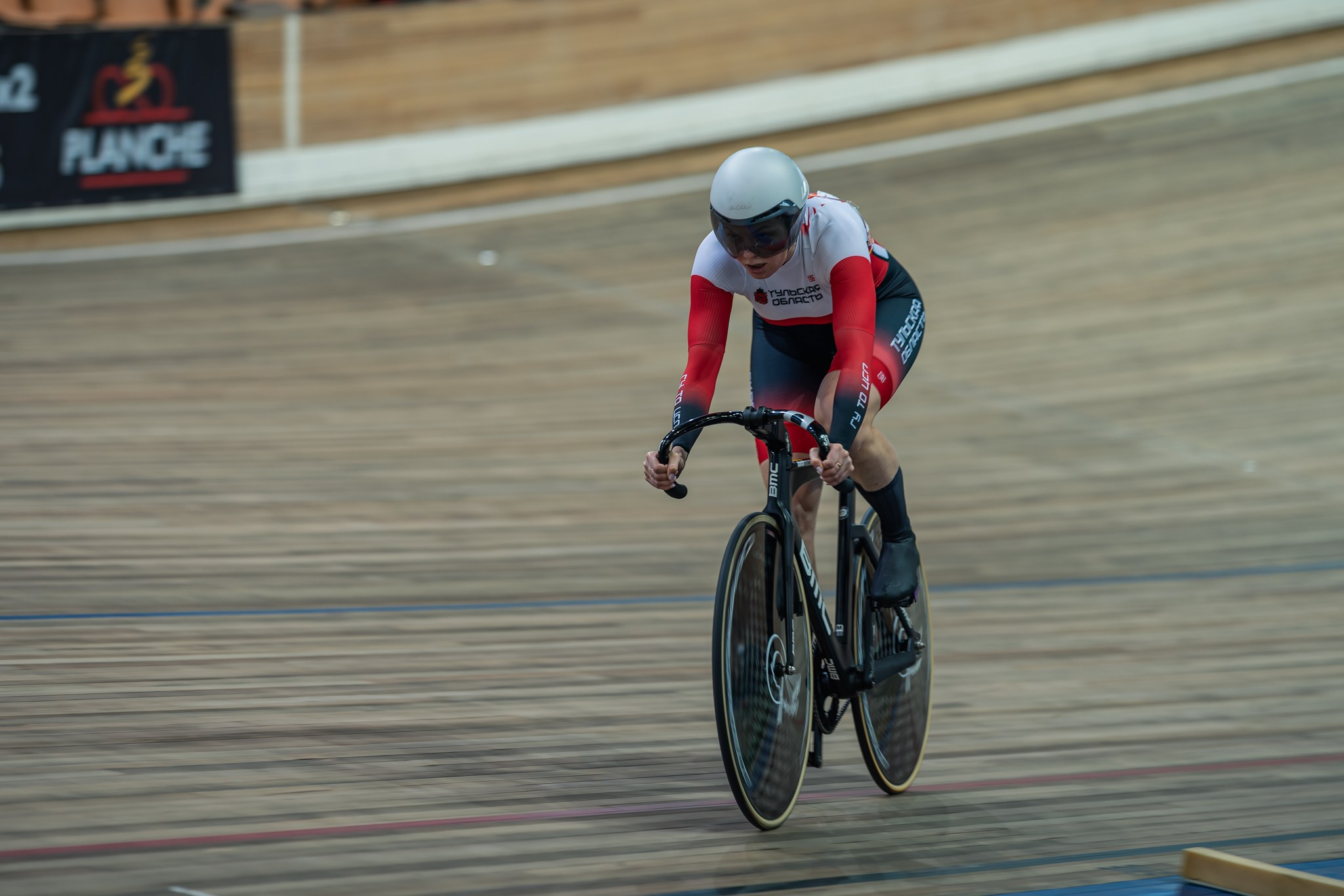 Кубок и чемпионат России по велоспорту на треке 2026. Фоторепортаж с велотрека «Крылатское» | Сергей Чурносов