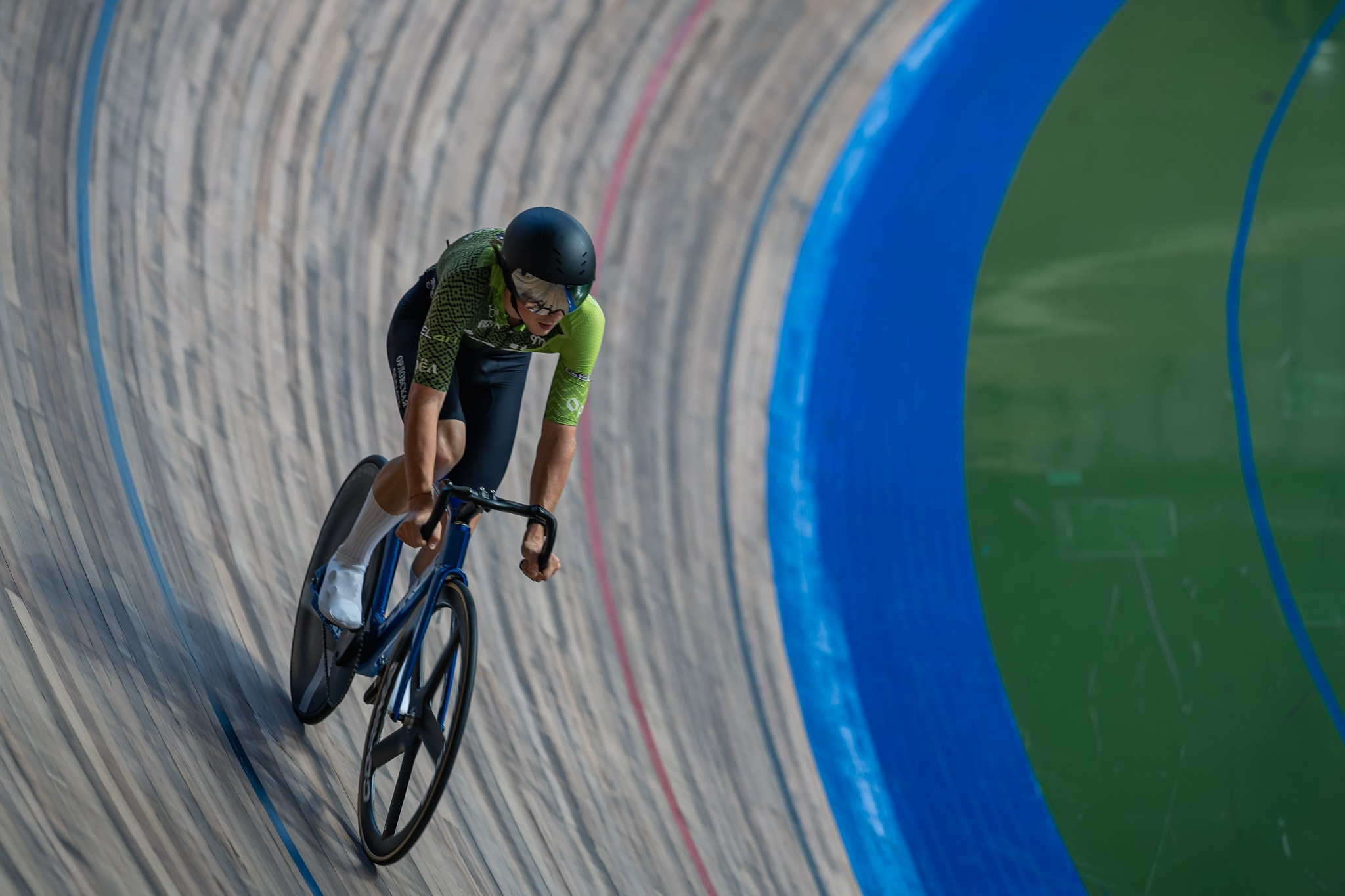 Кубок и чемпионат России по велоспорту на треке 2026. Фоторепортаж с велотрека «Крылатское» | Сергей Чурносов
