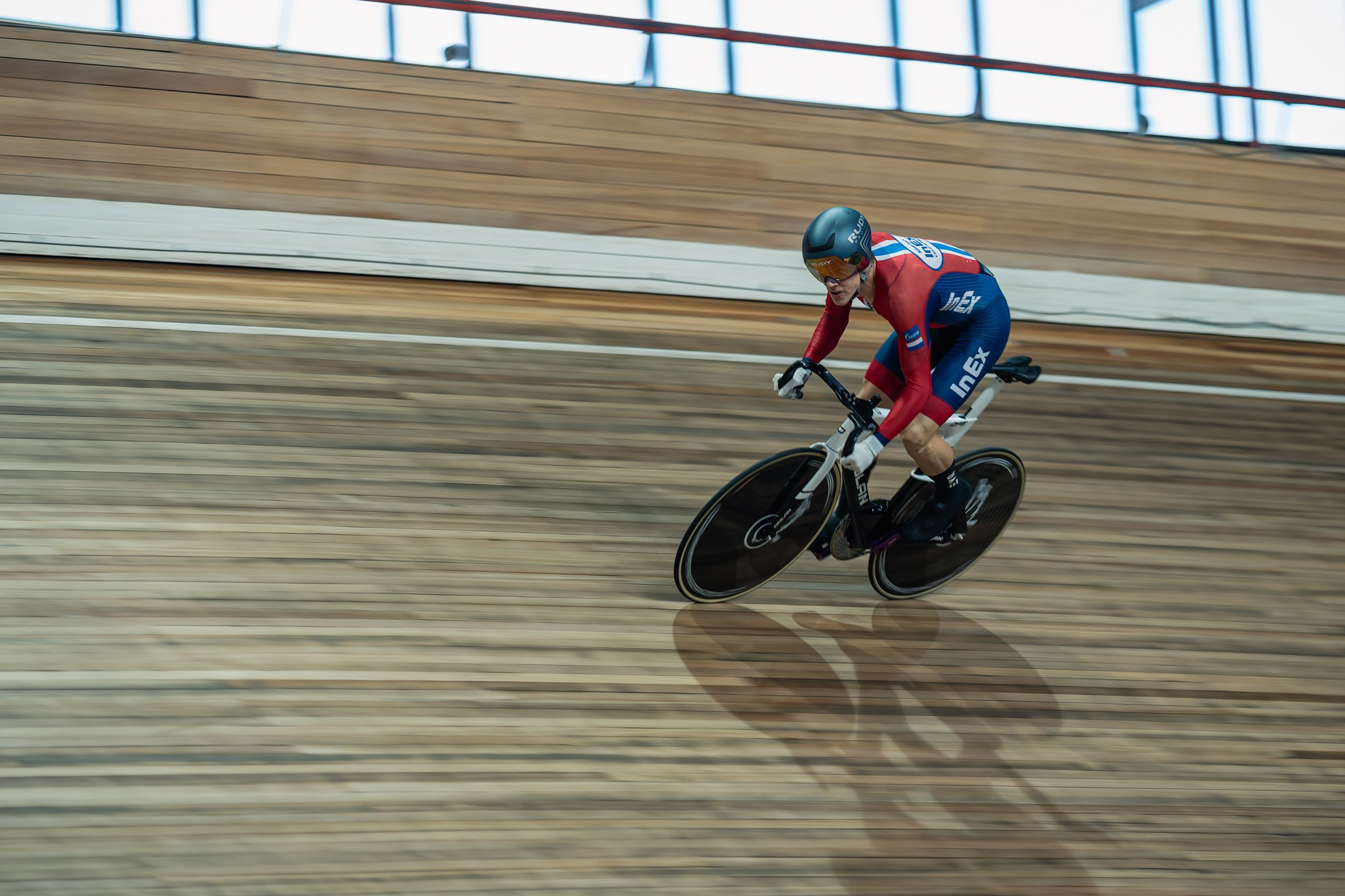Кубок и чемпионат России по велоспорту на треке 2026. Фоторепортаж с велотрека «Крылатское» | Сергей Чурносов
