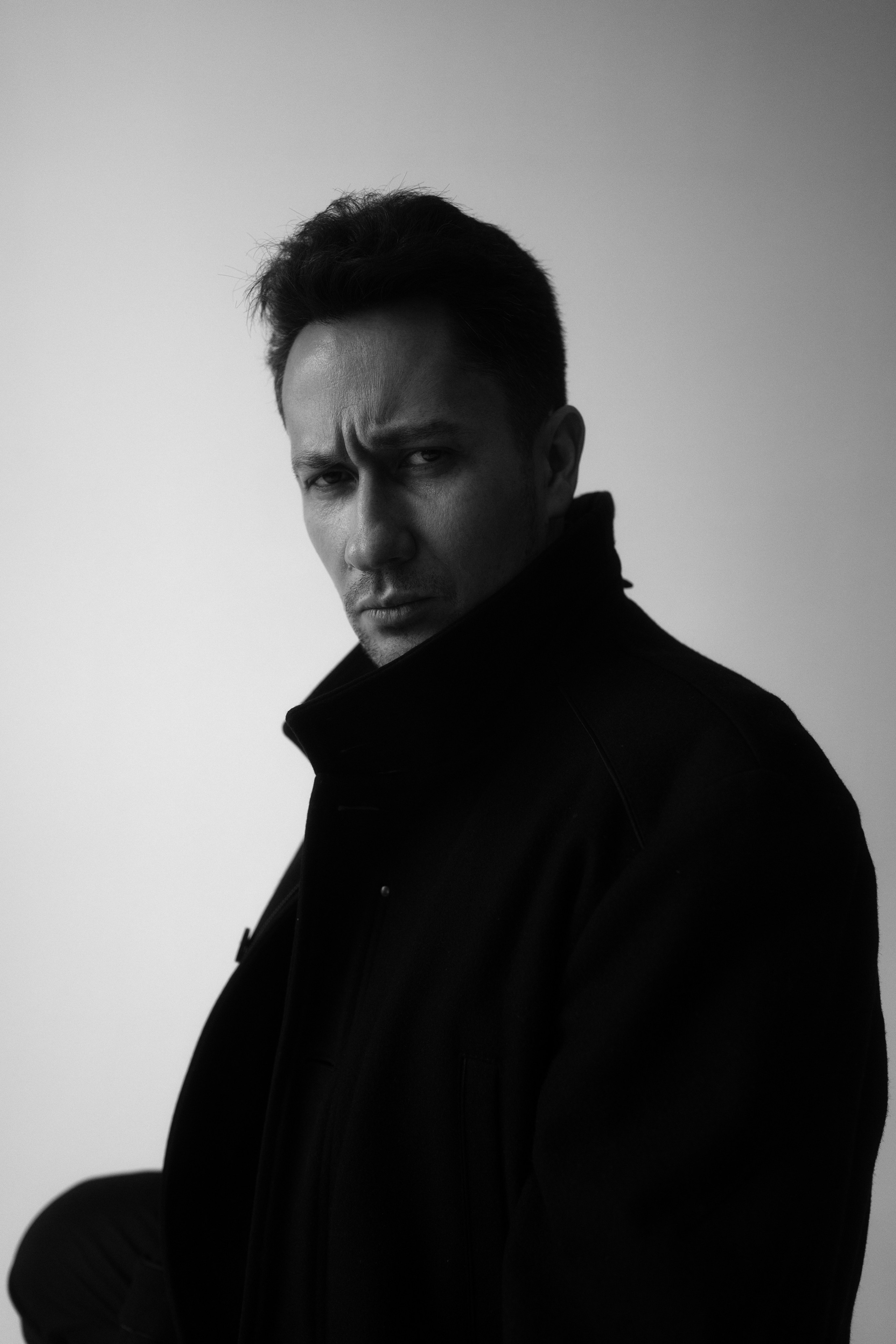 Men’s Black and White Studio Photoshoot with Nikolay at DeLight Studio — Anton Avanzato