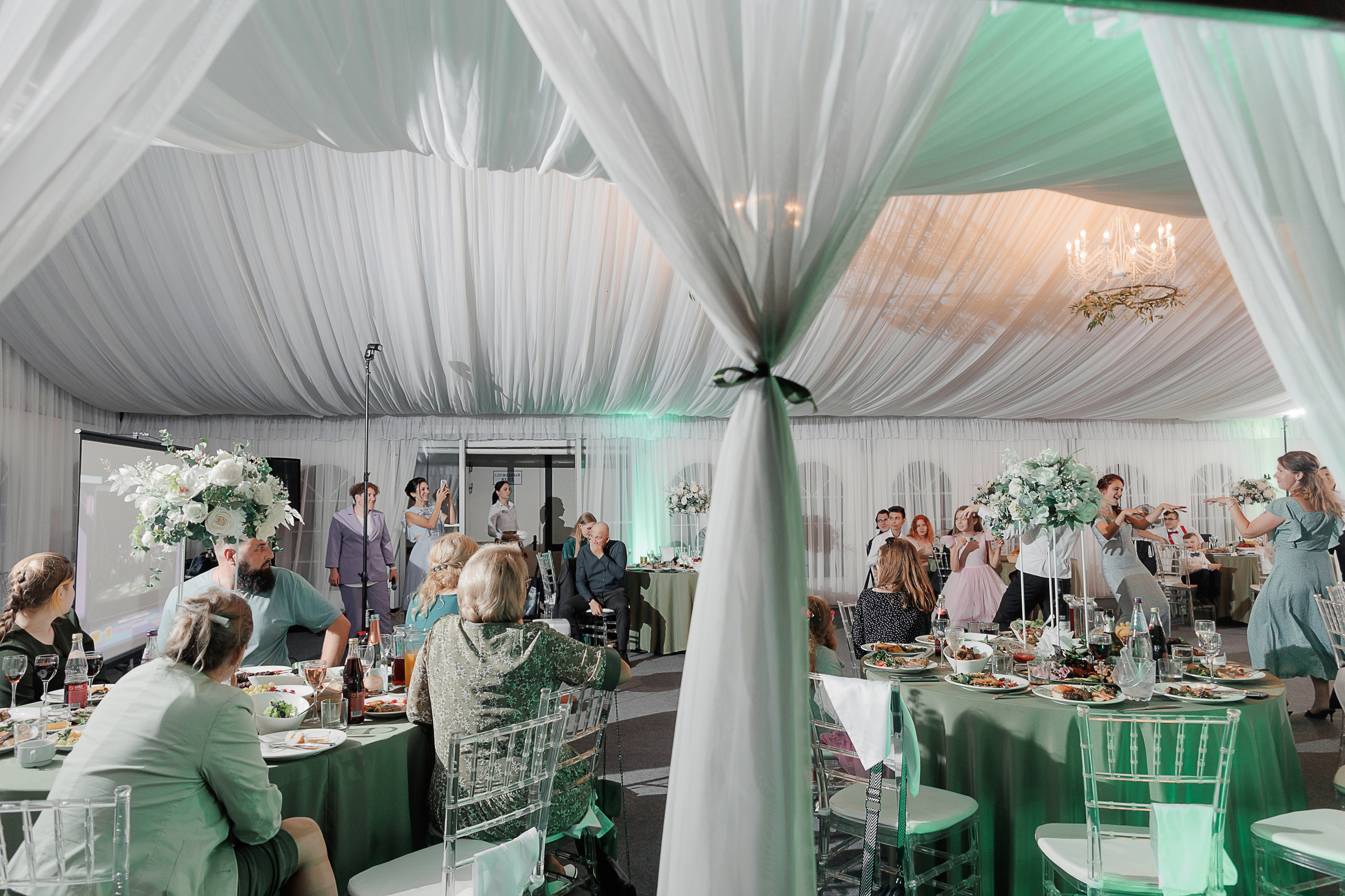 Фотограф на свадьбу в Твери и Тверской области. Свадебный и семейный фотограф в Твери и Тверской области