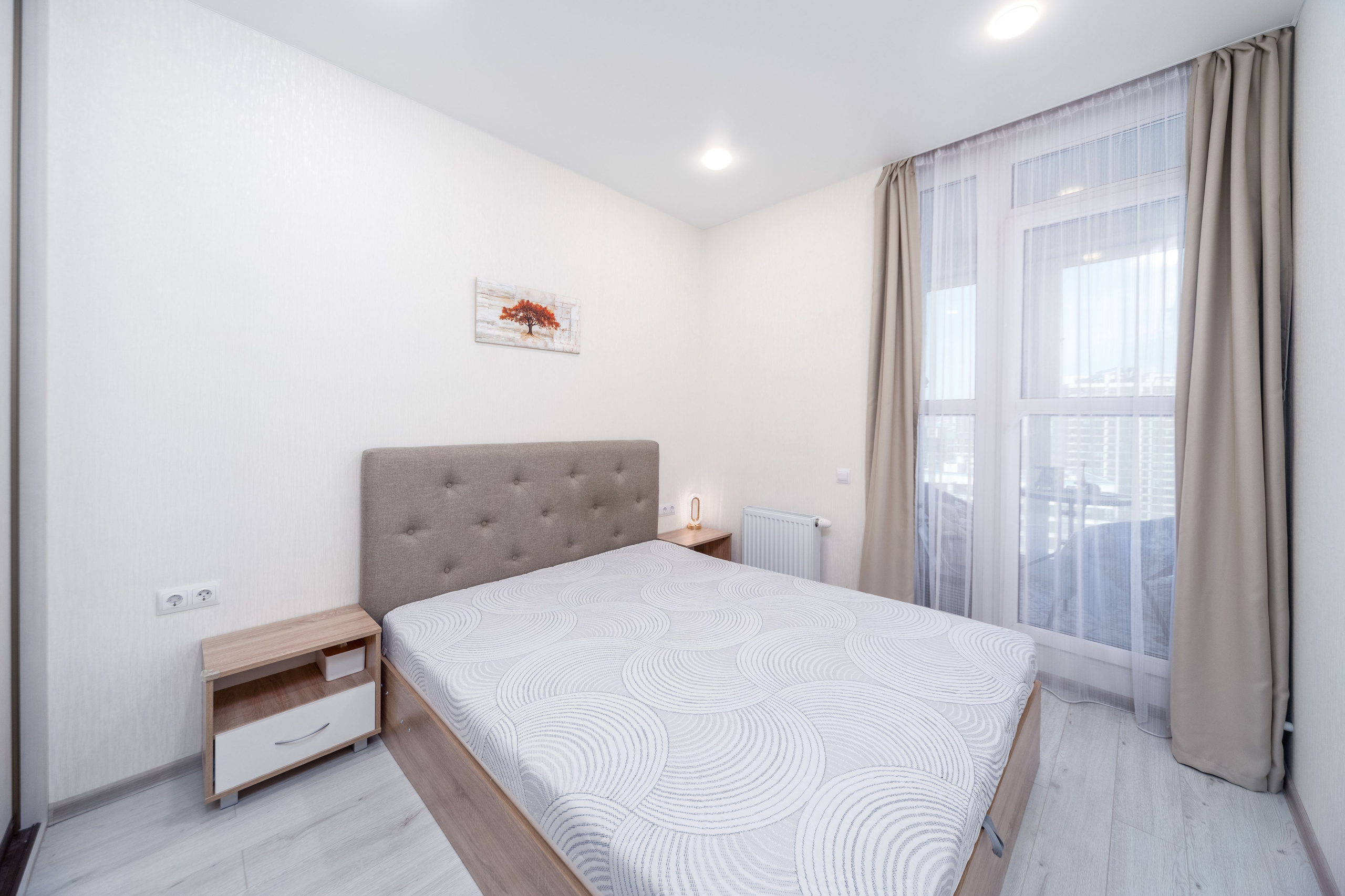 Фото интерьера спальни в двухкомнатной квартире в ЖК Минск Мир