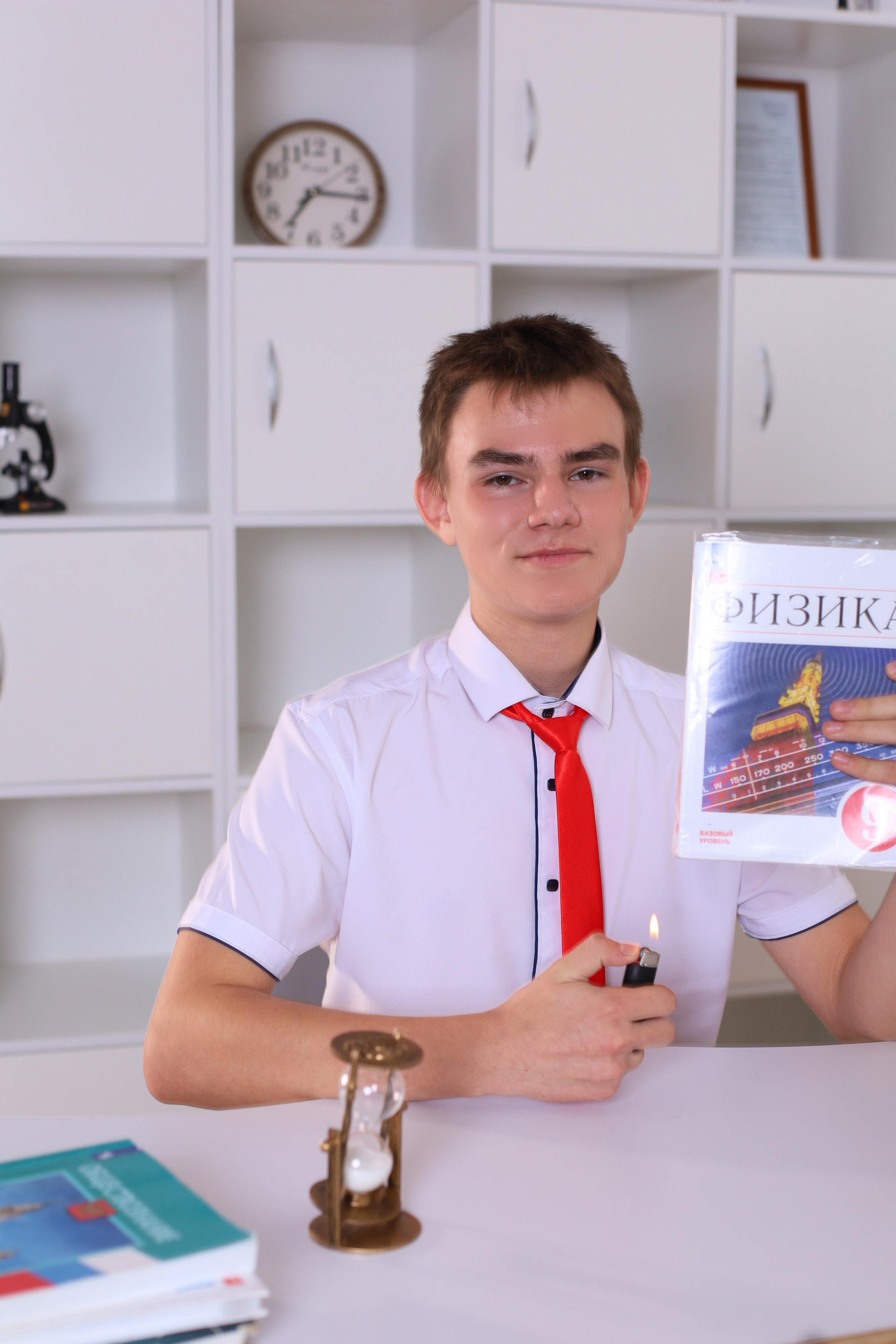 9 класс съемки для большого альбома. Выпускные альбомы в Таганроге и Ростовской Области
