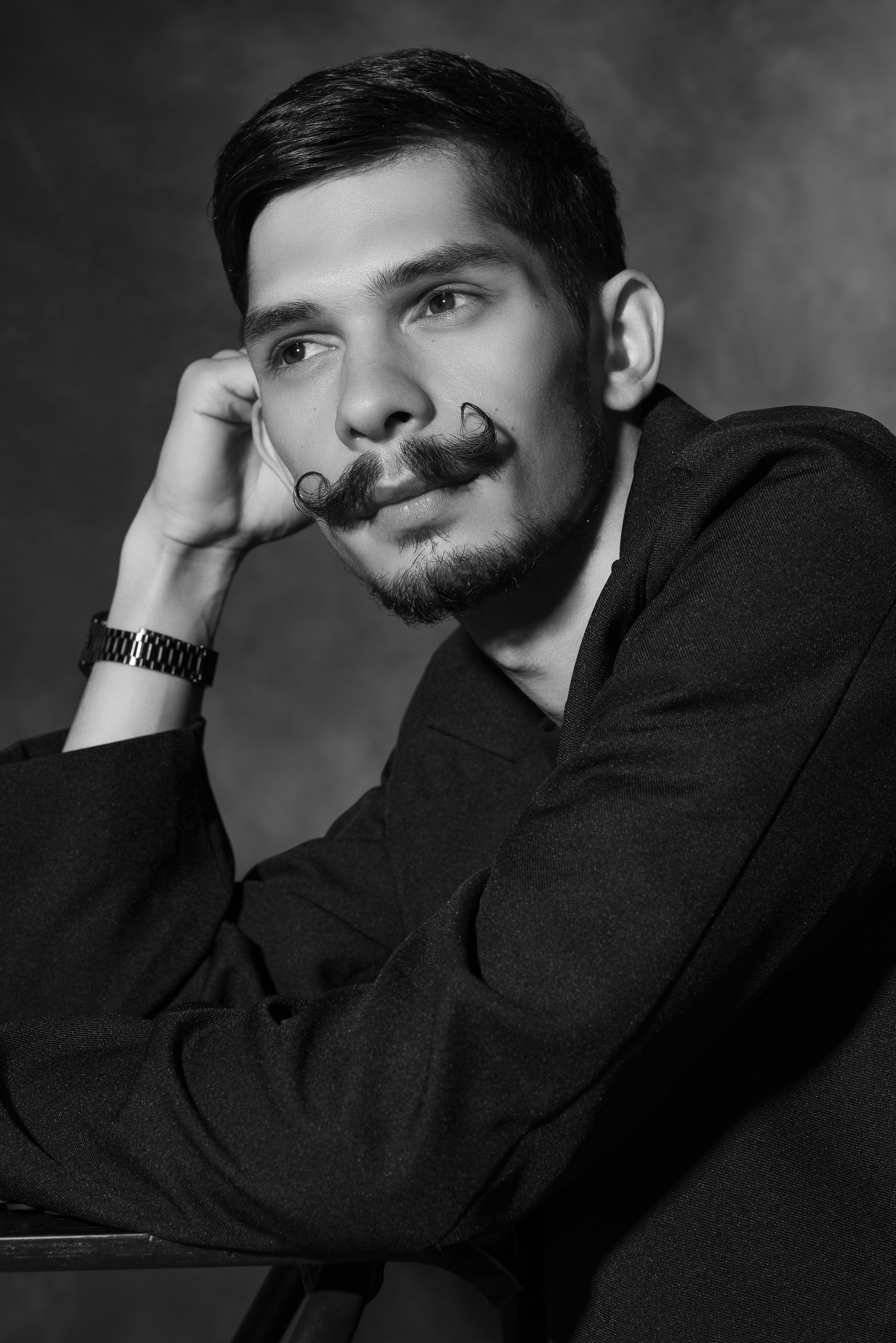 Мужской портрет в студии