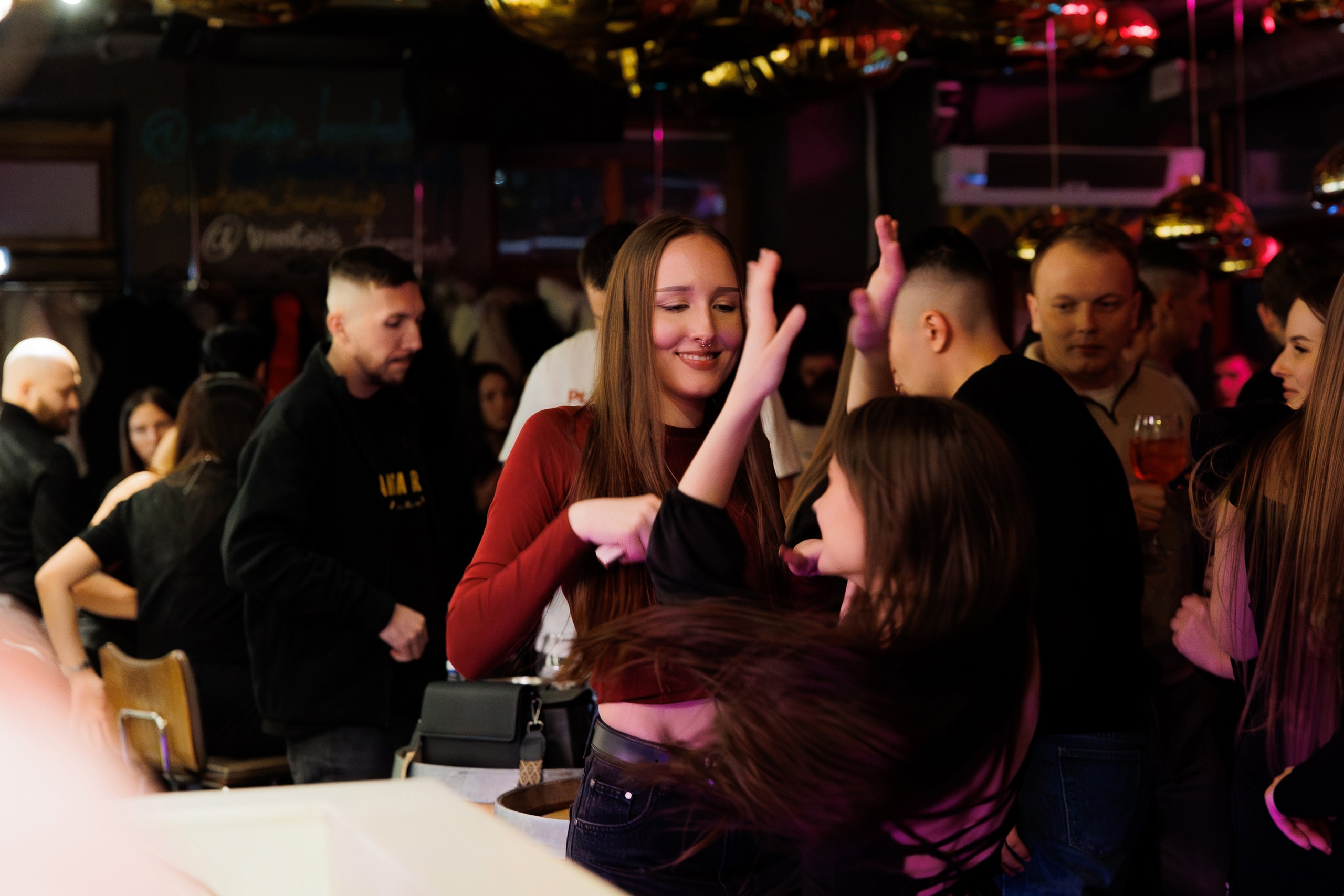 VINOTEKA BAR x MAGAZ. СВОИ. ФОТООТЧЕТЫ-СОБЫТИЯ-МЕСТА