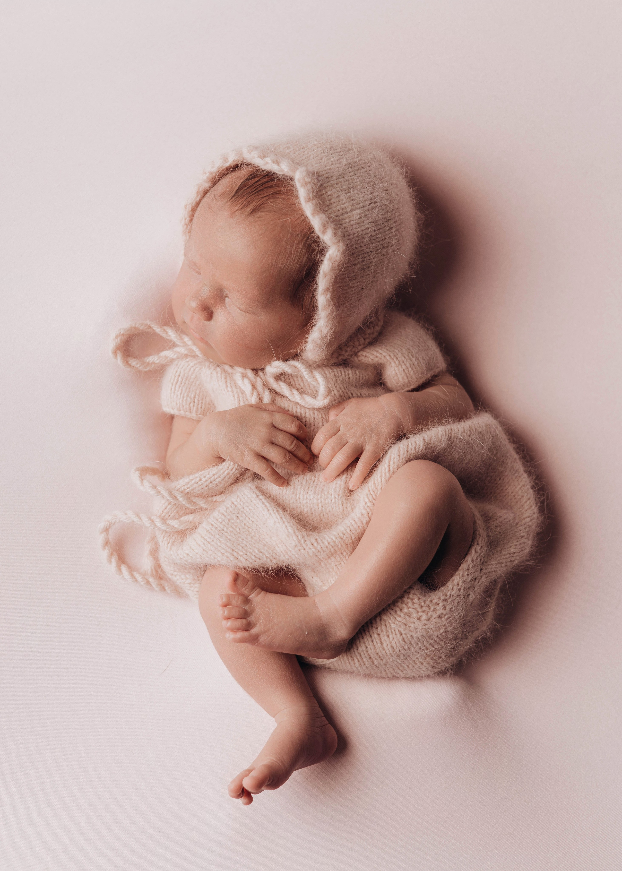 Фотосессия новорожденных в Москве и Московской области