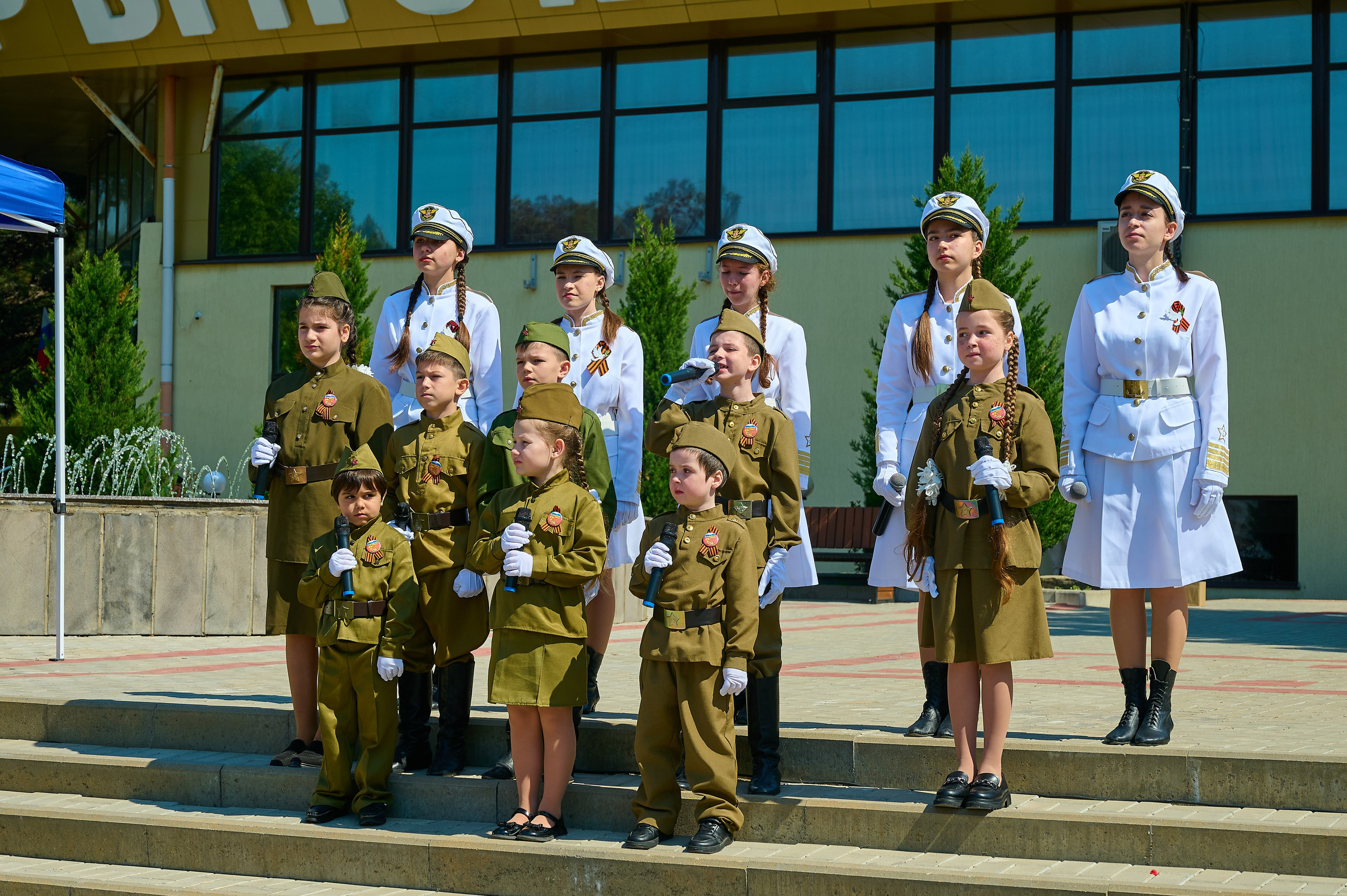 Митинг (мая в Кабардинке. Жизнь курорта Кабардинка в фотографиях
