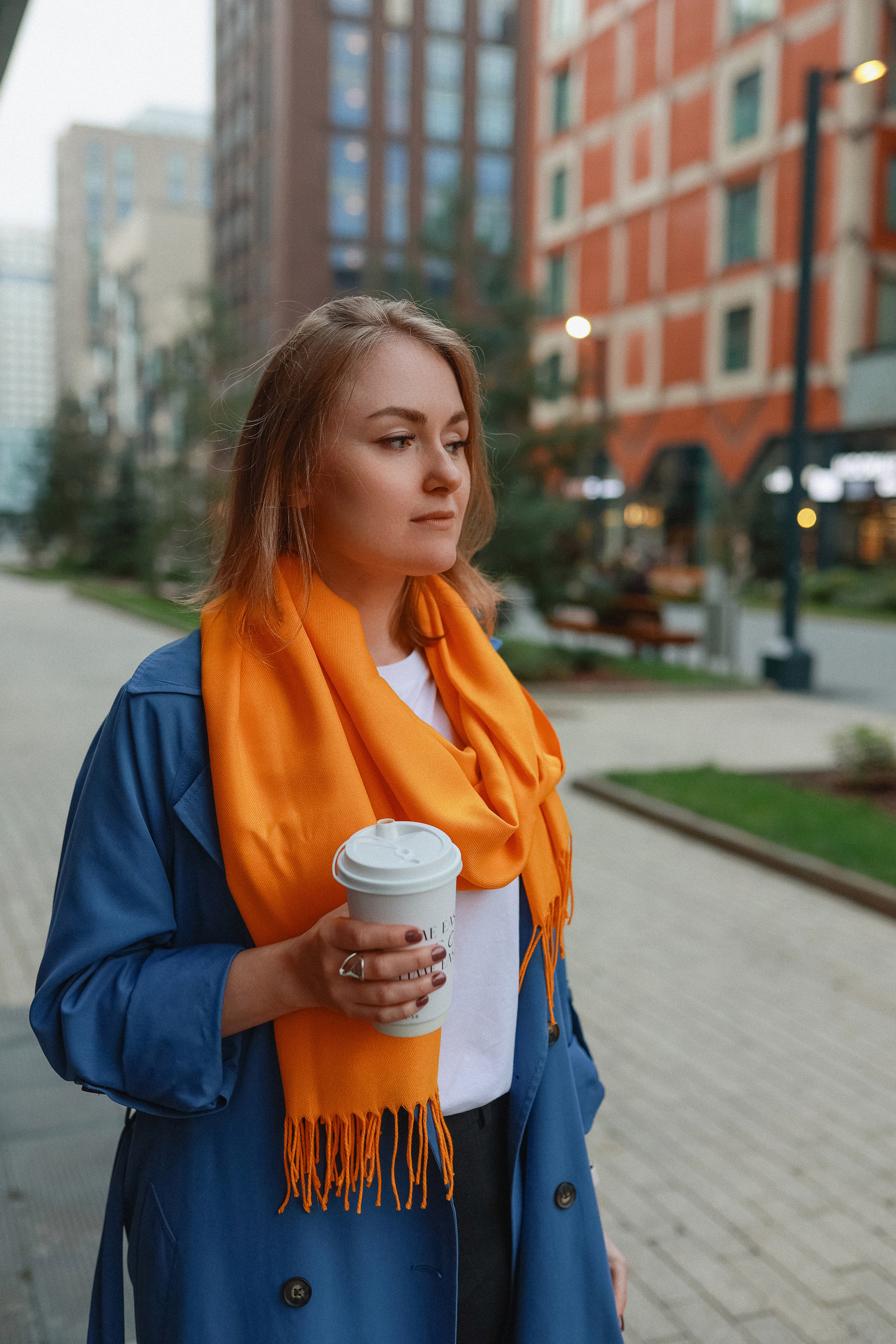 Фотопрогулка в ЗилАрт. Женская индивидуальная фотосессия. Портретный и семейный фотограф в Москве Мария Рослякова