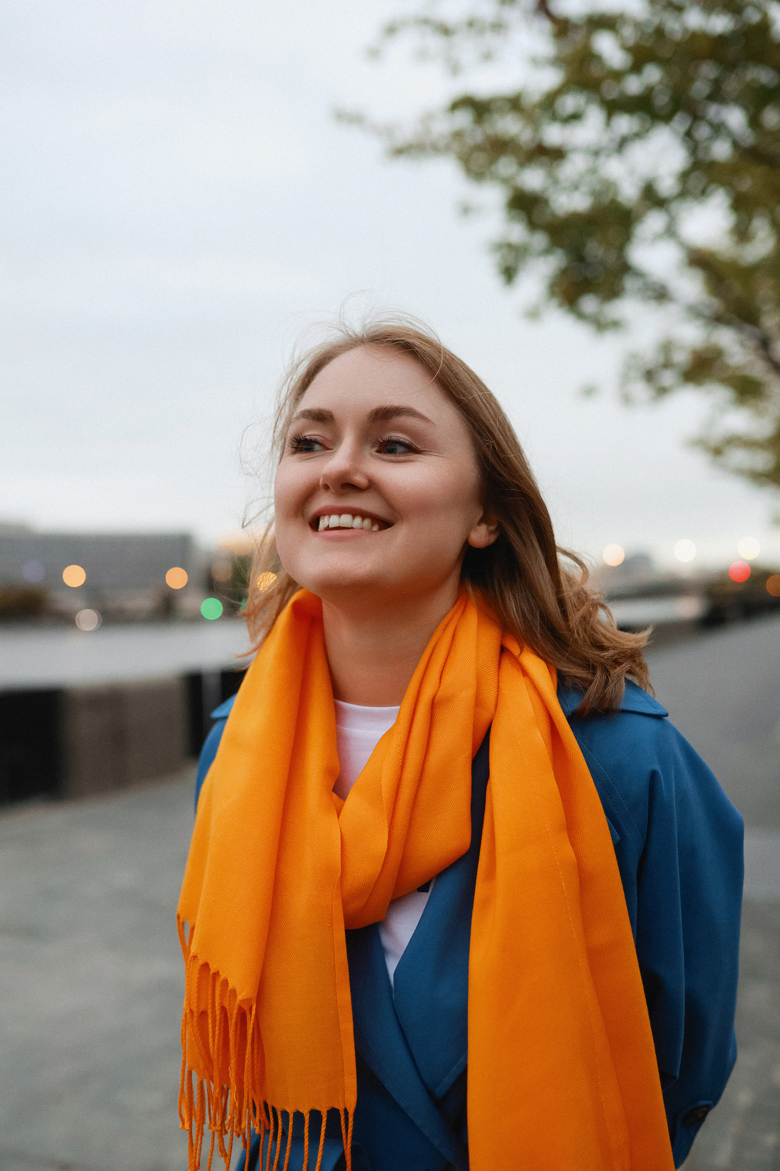 Фотопрогулка в ЗилАрт. Женская индивидуальная фотосессия. Портретный и семейный фотограф в Москве Мария Рослякова