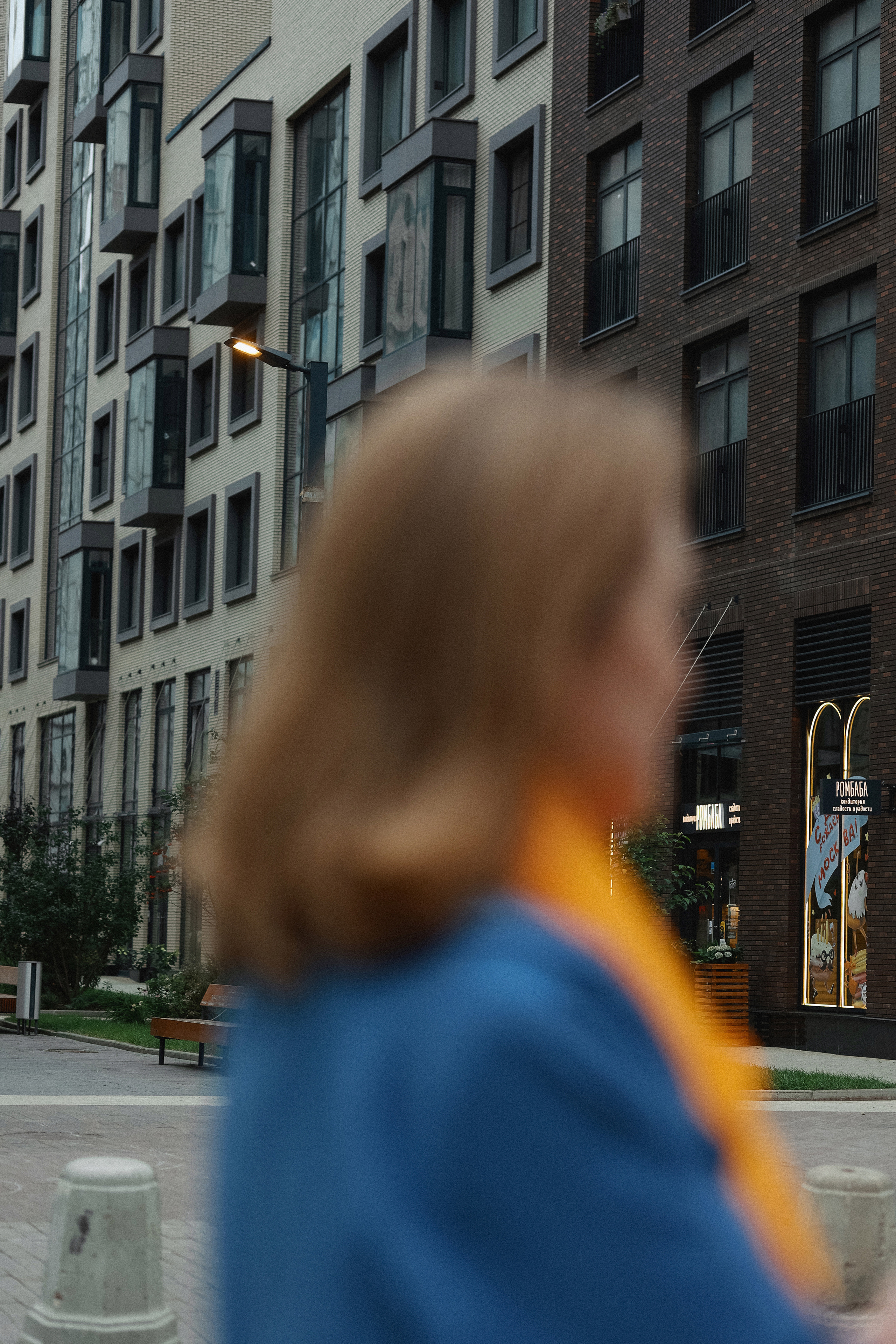 Фотопрогулка в ЗилАрт. Женская индивидуальная фотосессия. Портретный и семейный фотограф в Москве Мария Рослякова