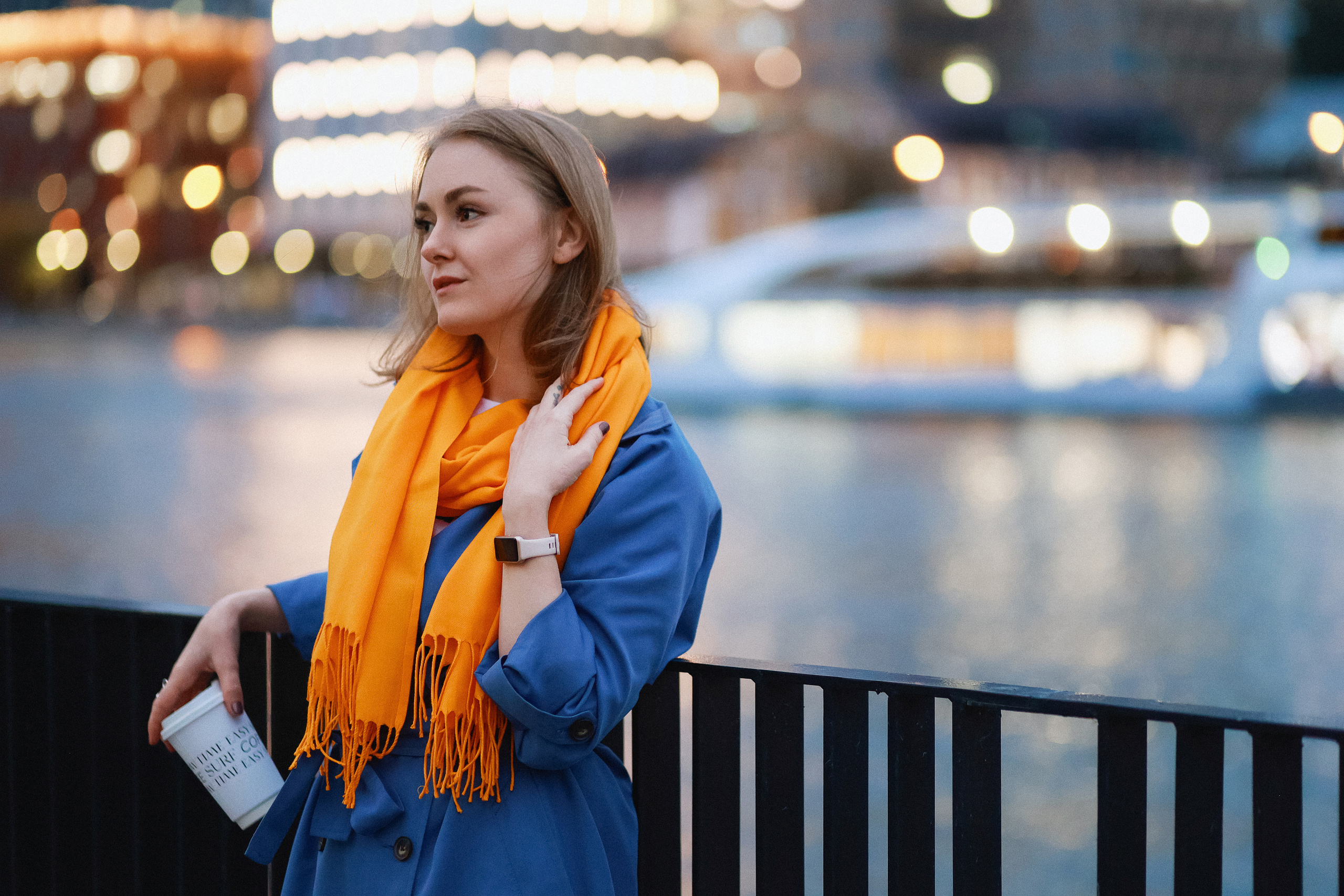 Фотопрогулка в ЗилАрт. Женская индивидуальная фотосессия. Портретный и семейный фотограф в Москве Мария Рослякова