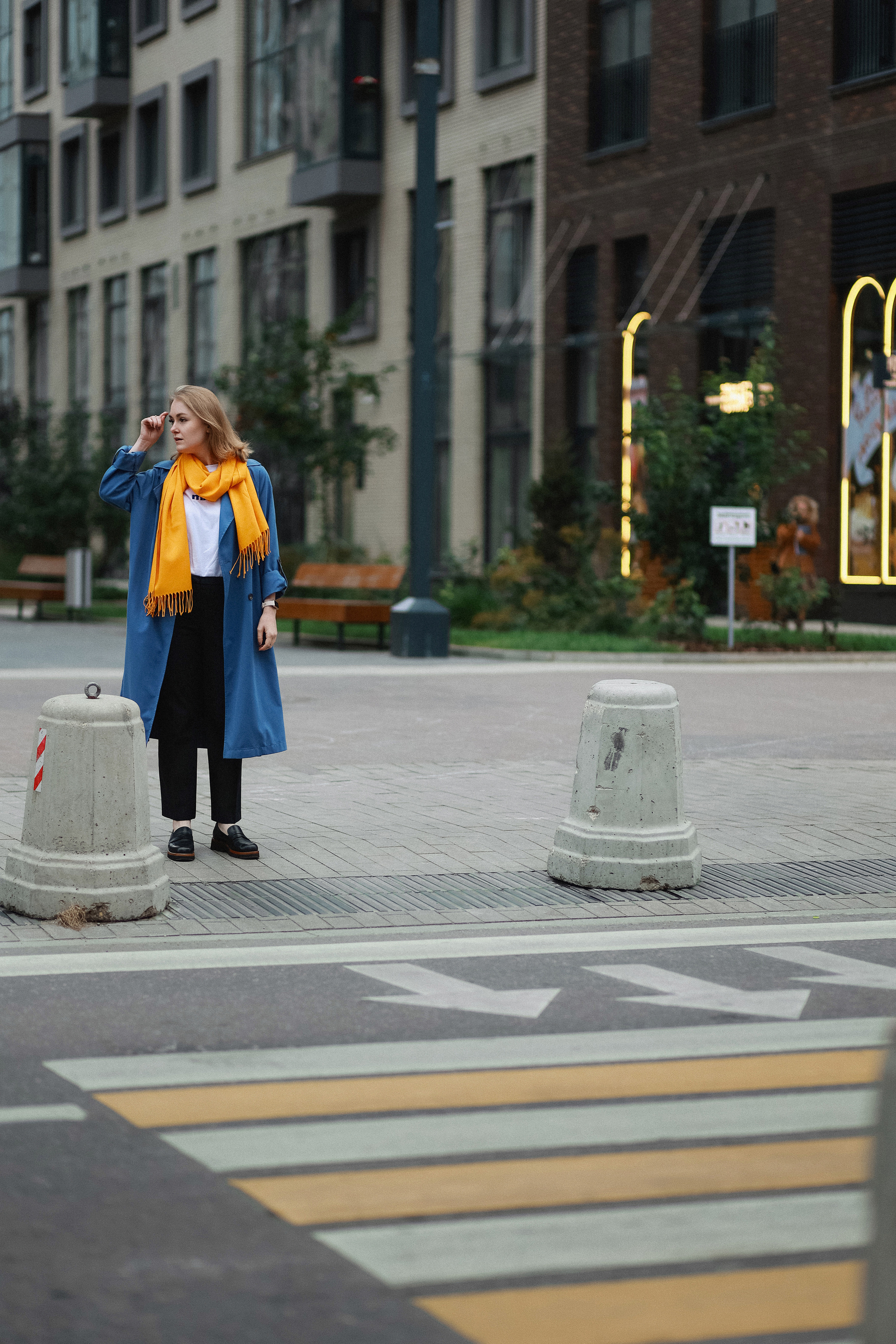 Фотопрогулка в ЗилАрт. Женская индивидуальная фотосессия. Портретный и семейный фотограф в Москве Мария Рослякова