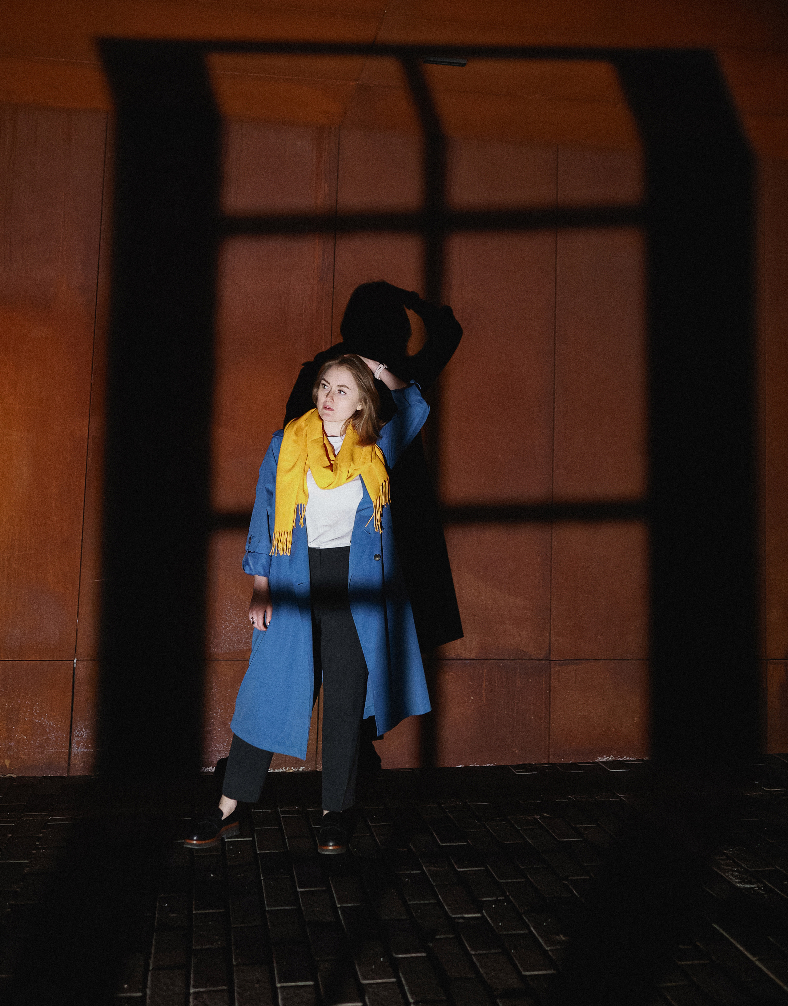 Фотопрогулка в ЗилАрт. Женская индивидуальная фотосессия. Портретный и семейный фотограф в Москве Мария Рослякова