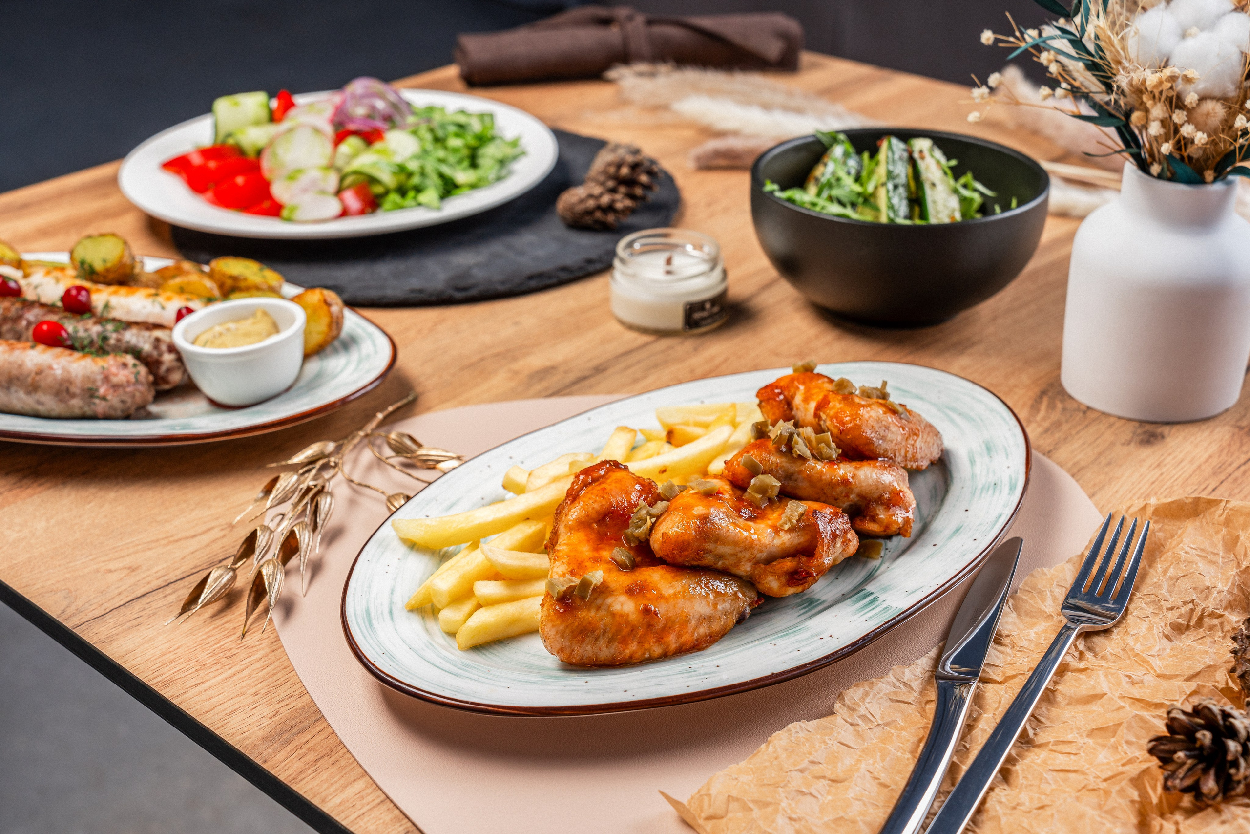 KORBI MENU. Фотограф и видеограф Виктор Пати