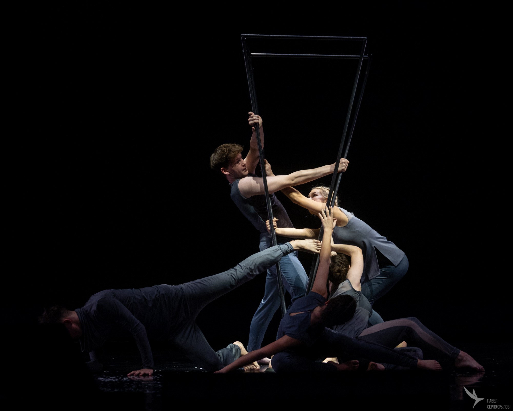 Юбилейный концерт студии эстрадного танца «Изумрудный город». Репортажный фотограф в Казани Павел Серпокрылов