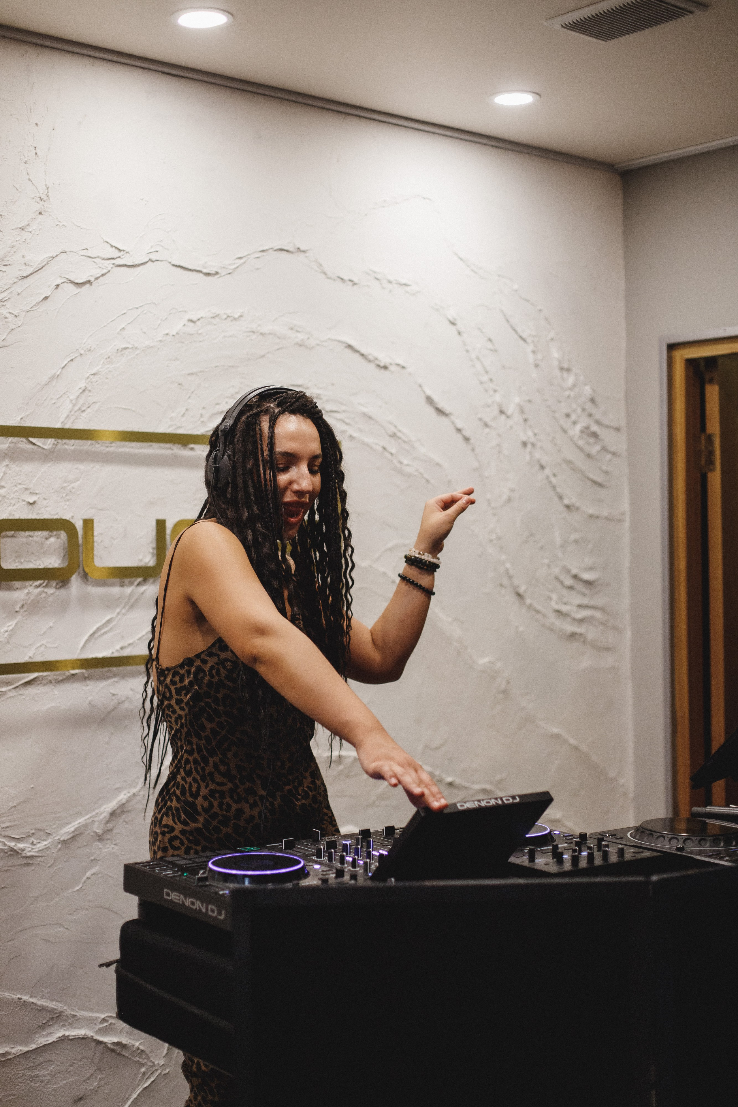 ФЕСТИВАЛЬ РОССИЙСКОГО ВИНА. СВОИ. ФОТООТЧЕТЫ-СОБЫТИЯ-МЕСТА