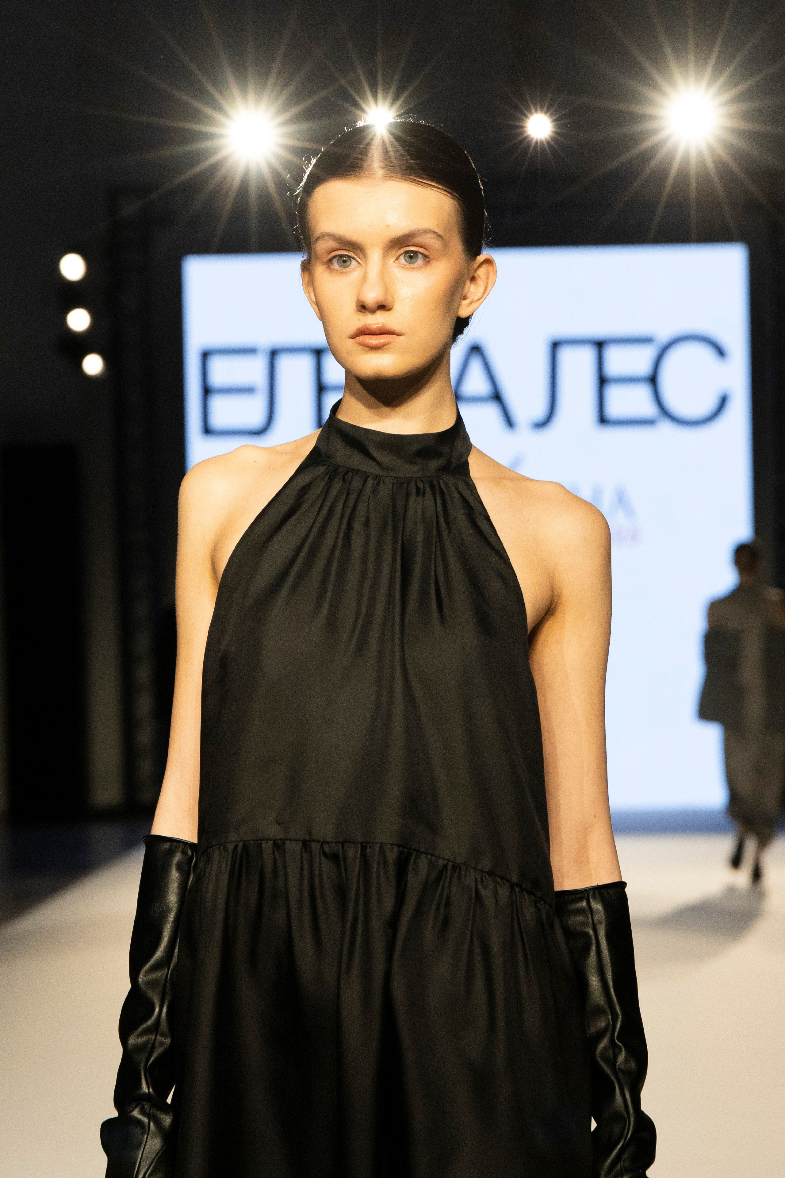 ДЛТ Собака.ru показ победителей конкурса «Новые имена в моде 2025». FOTOFAQ SKOOL г. Санкт-Петербург: очные, дистанционные и онлайн курсы фотографии