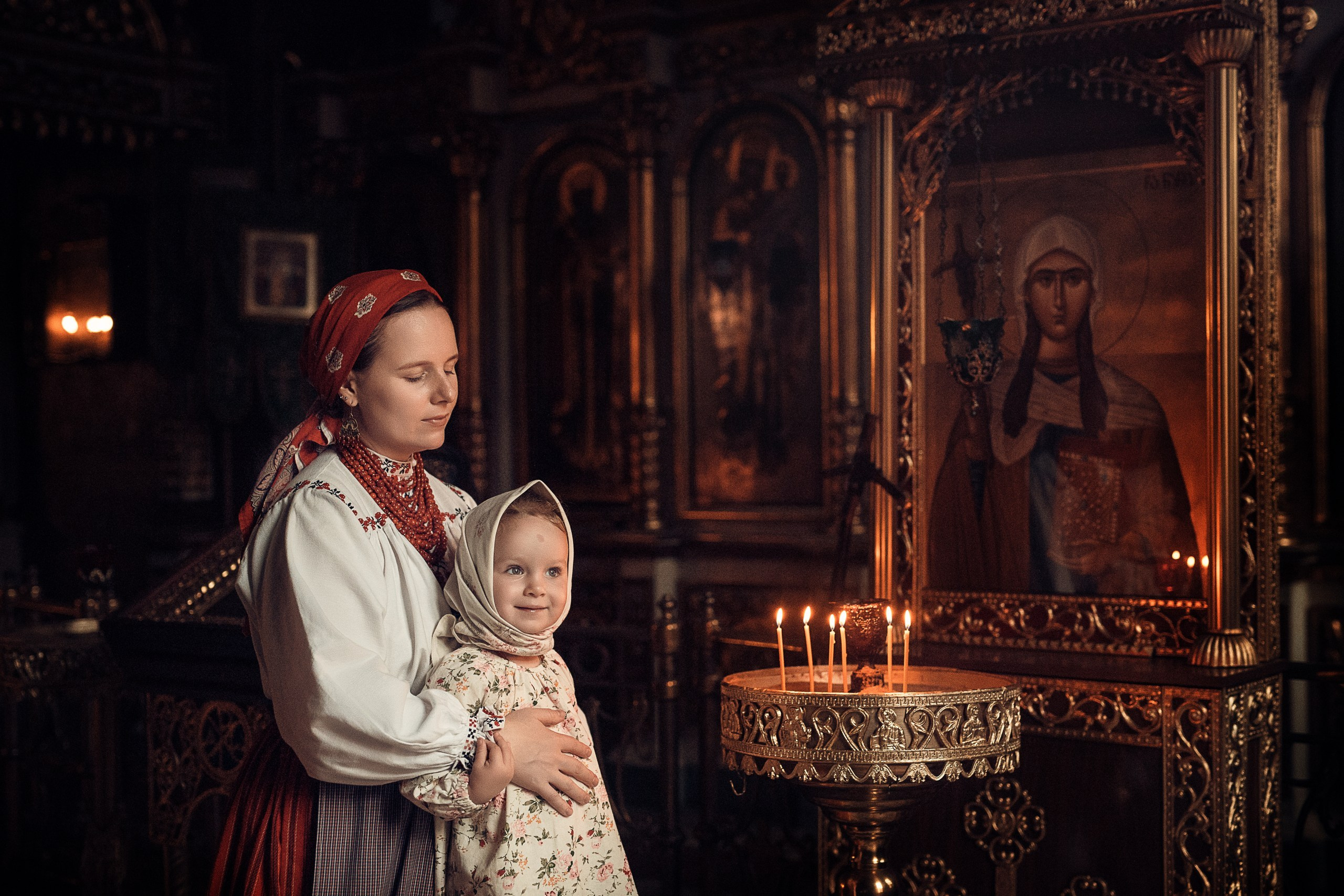 Фотограф крещений и венчаний в Москве и Подмосковье Лукьянова Наталья