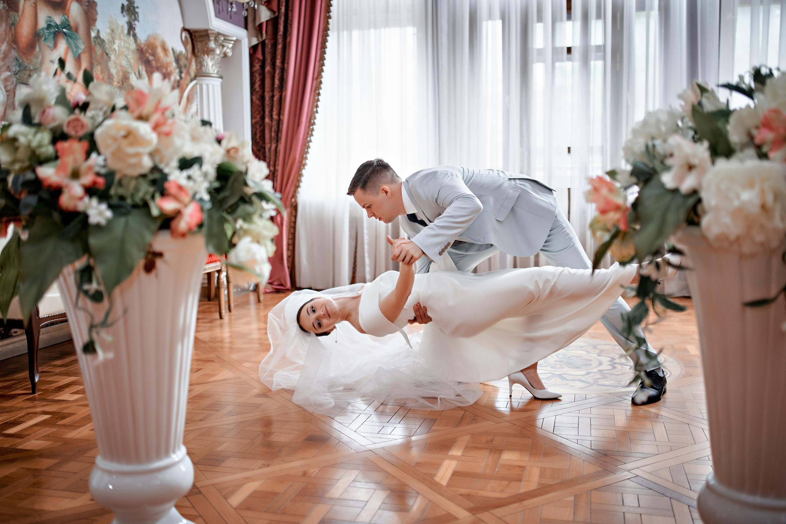 Наша любовь как ветер — ты ее не видишь, но чувствуешь…. Фотограф Меняйло Евгений. Свадьба. Портрет. Репортаж. Семья. Контент