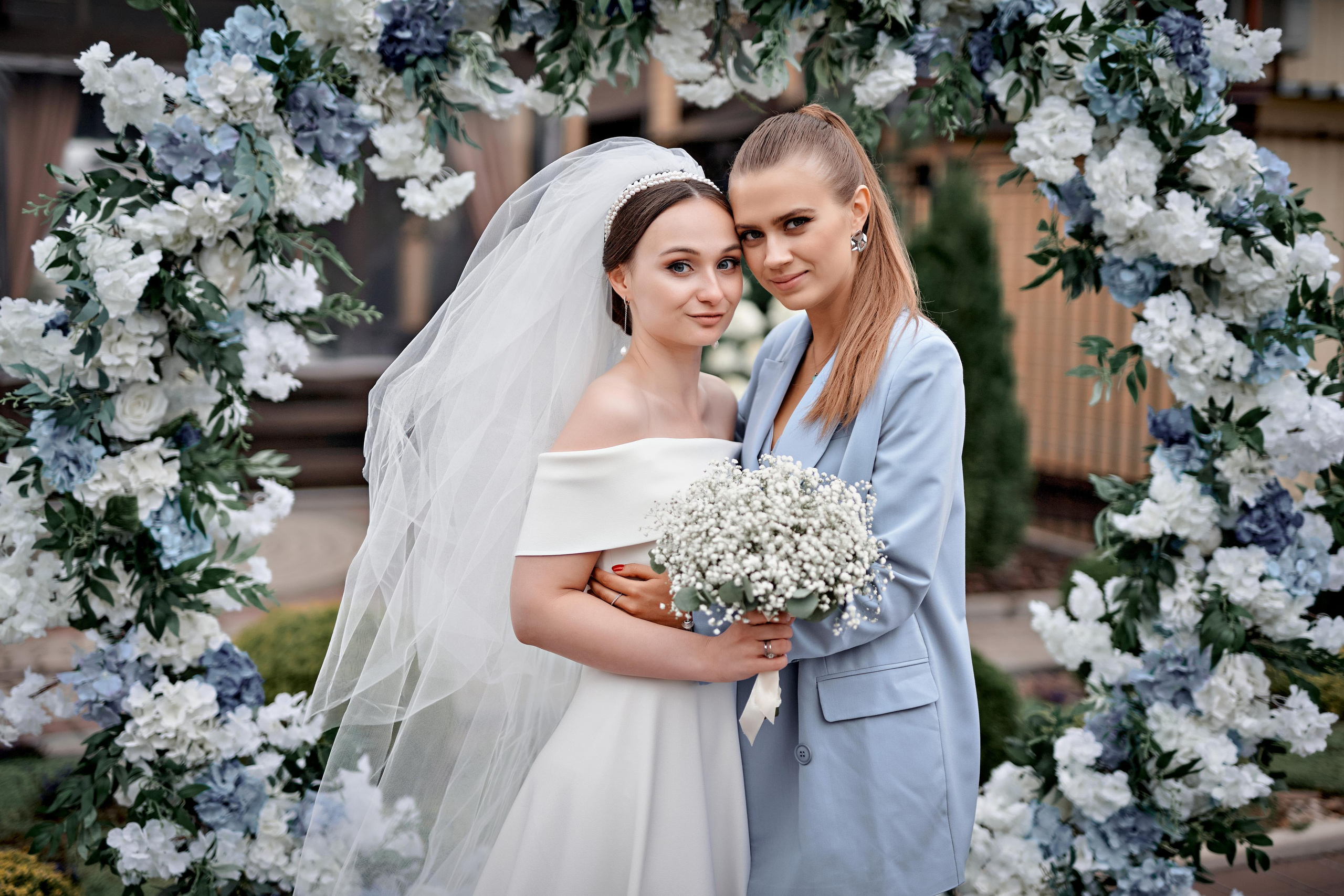 Наша любовь как ветер — ты ее не видишь, но чувствуешь…. Фотограф Меняйло Евгений. Свадьба. Портрет. Репортаж. Семья. Контент