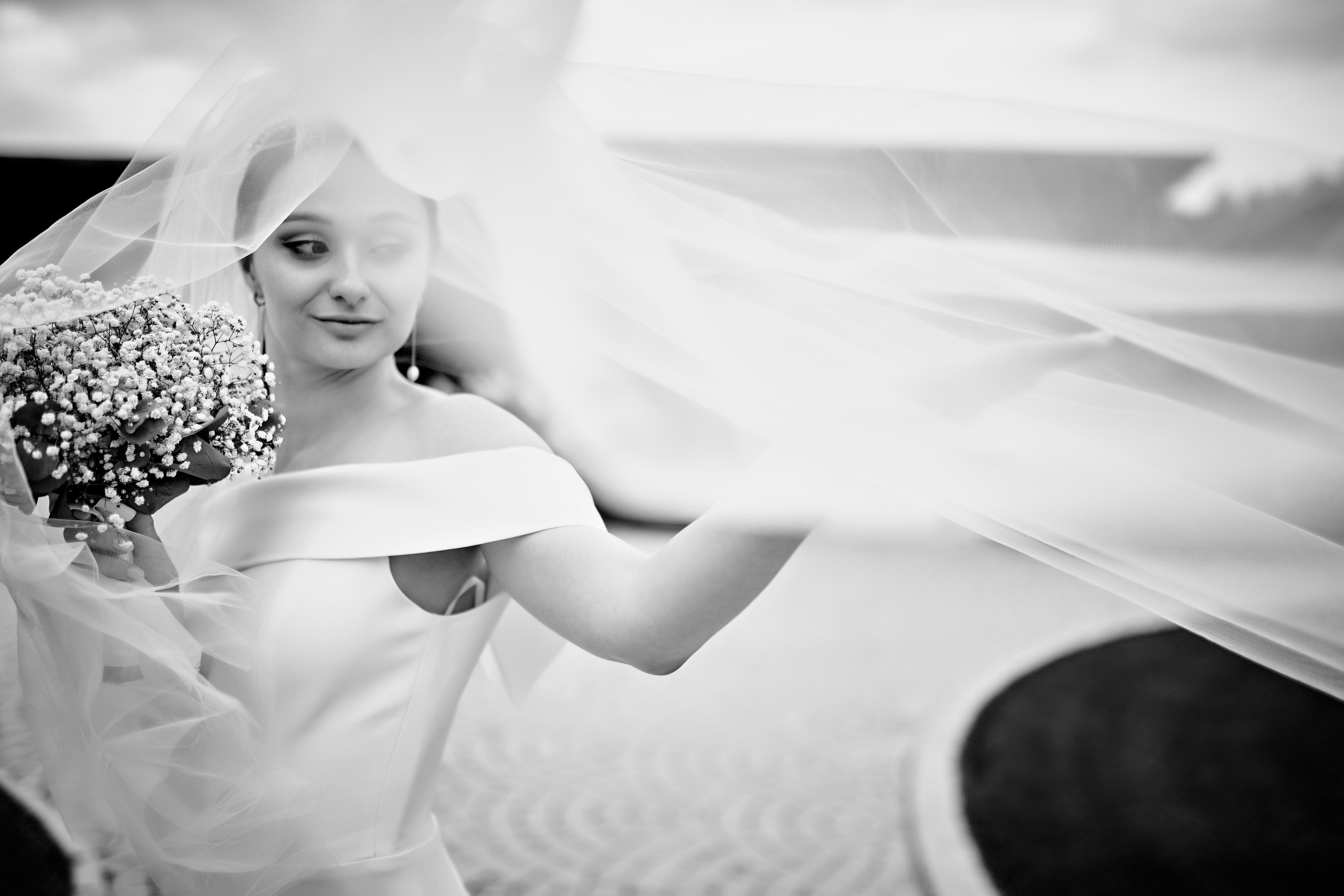 Наша любовь как ветер — ты ее не видишь, но чувствуешь…. Фотограф Меняйло Евгений. Свадьба. Портрет. Репортаж. Семья. Контент