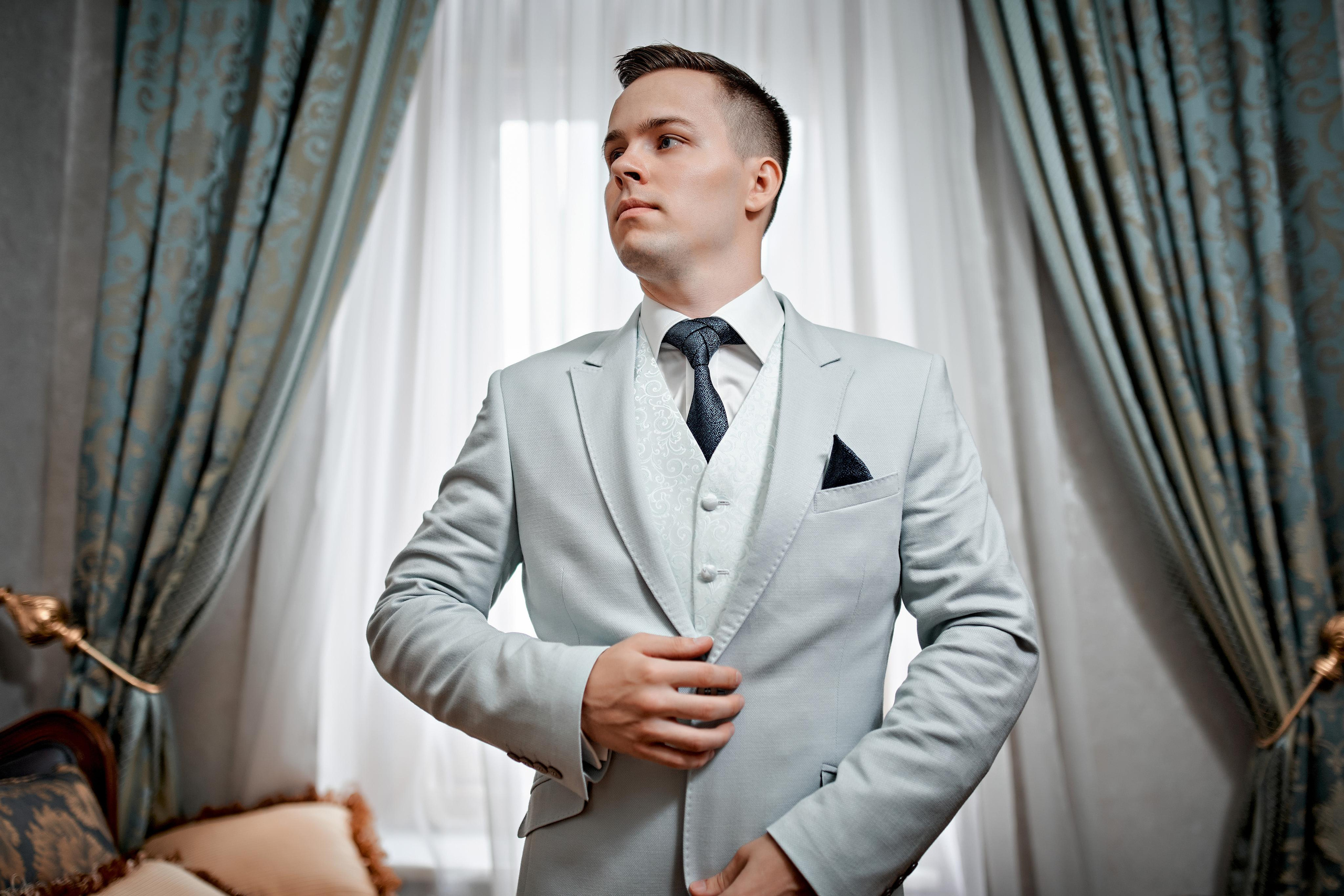 Наша любовь как ветер — ты ее не видишь, но чувствуешь…. Фотограф Меняйло Евгений. Свадьба. Портрет. Репортаж. Семья. Контент