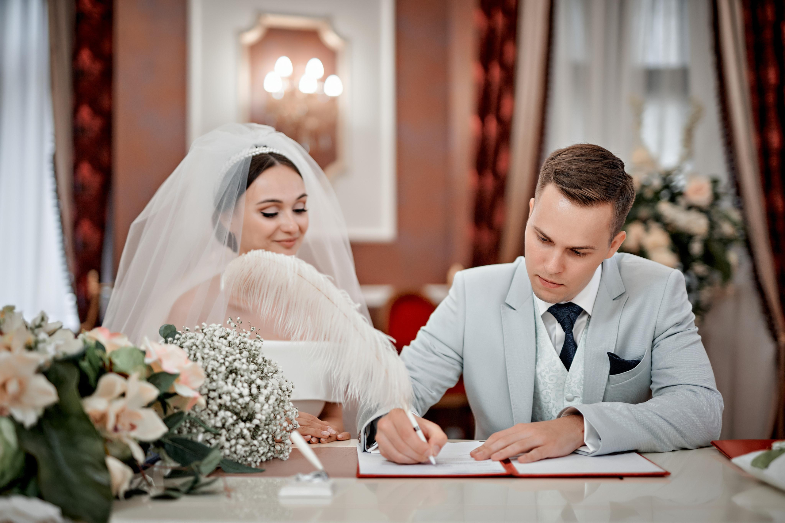 Наша любовь как ветер — ты ее не видишь, но чувствуешь…. Фотограф Меняйло Евгений. Свадьба. Портрет. Репортаж. Семья. Контент