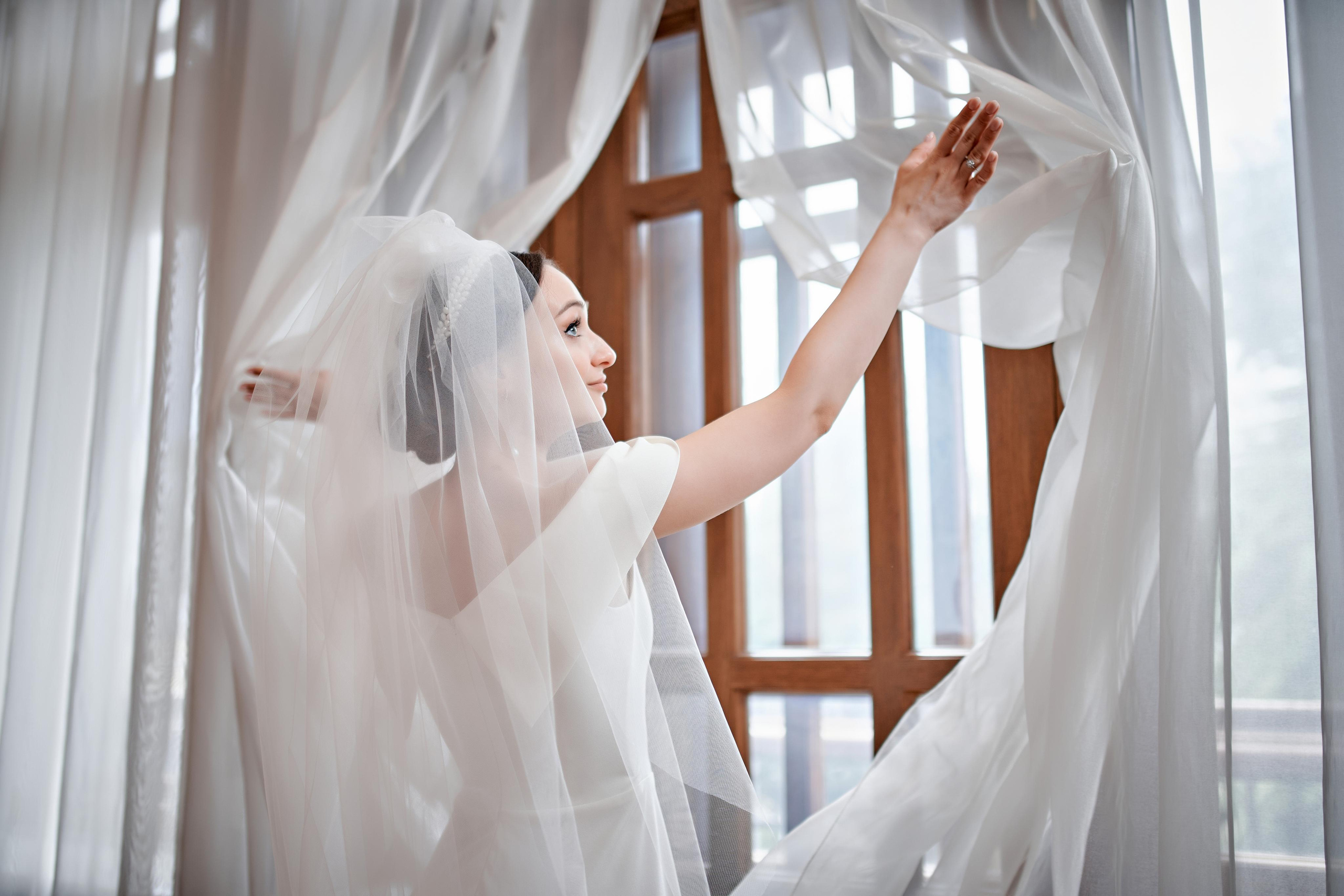 Наша любовь как ветер — ты ее не видишь, но чувствуешь…. Фотограф Меняйло Евгений. Свадьба. Портрет. Репортаж. Семья. Контент