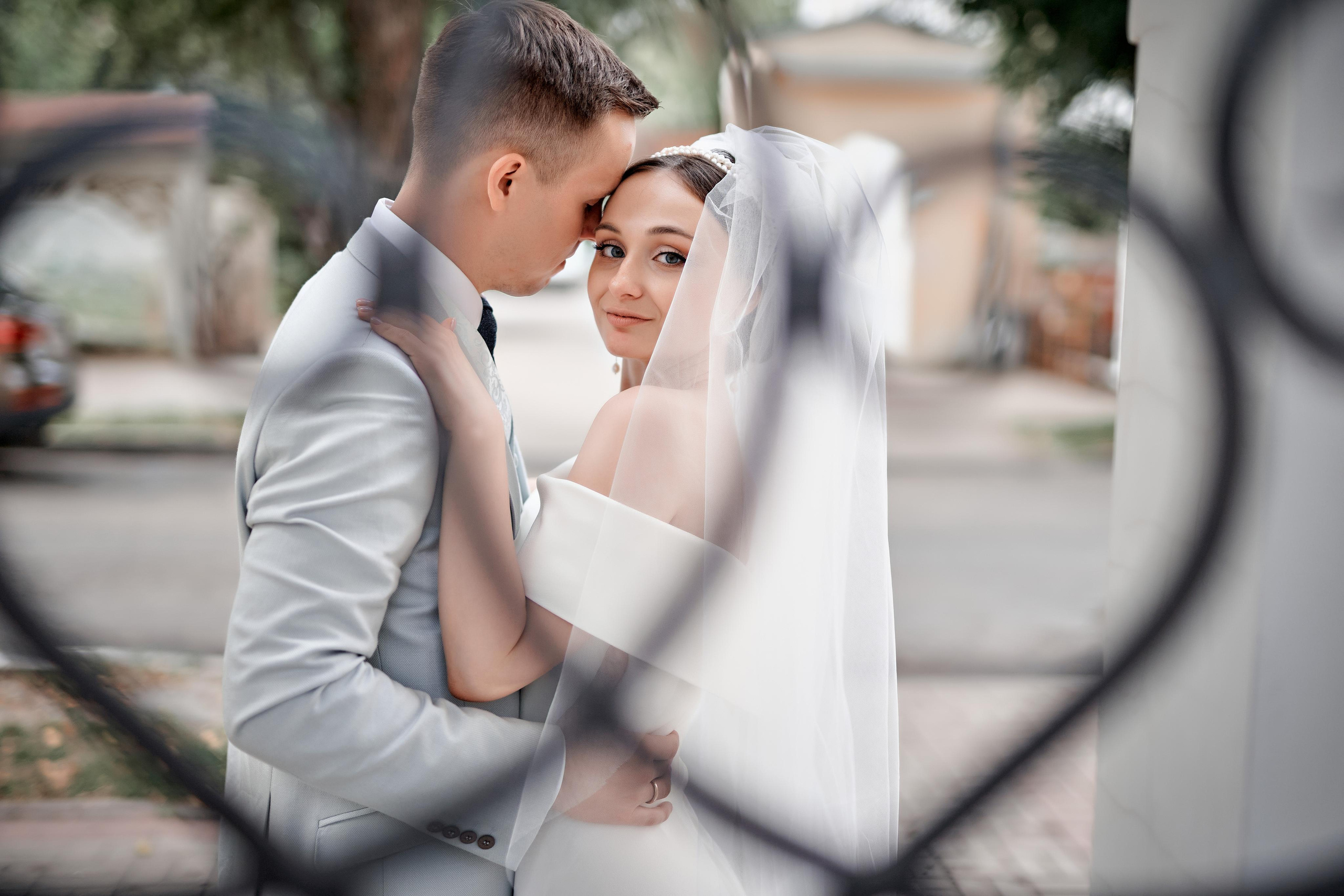 Наша любовь как ветер — ты ее не видишь, но чувствуешь…. Фотограф Меняйло Евгений. Свадьба. Портрет. Репортаж. Семья. Контент