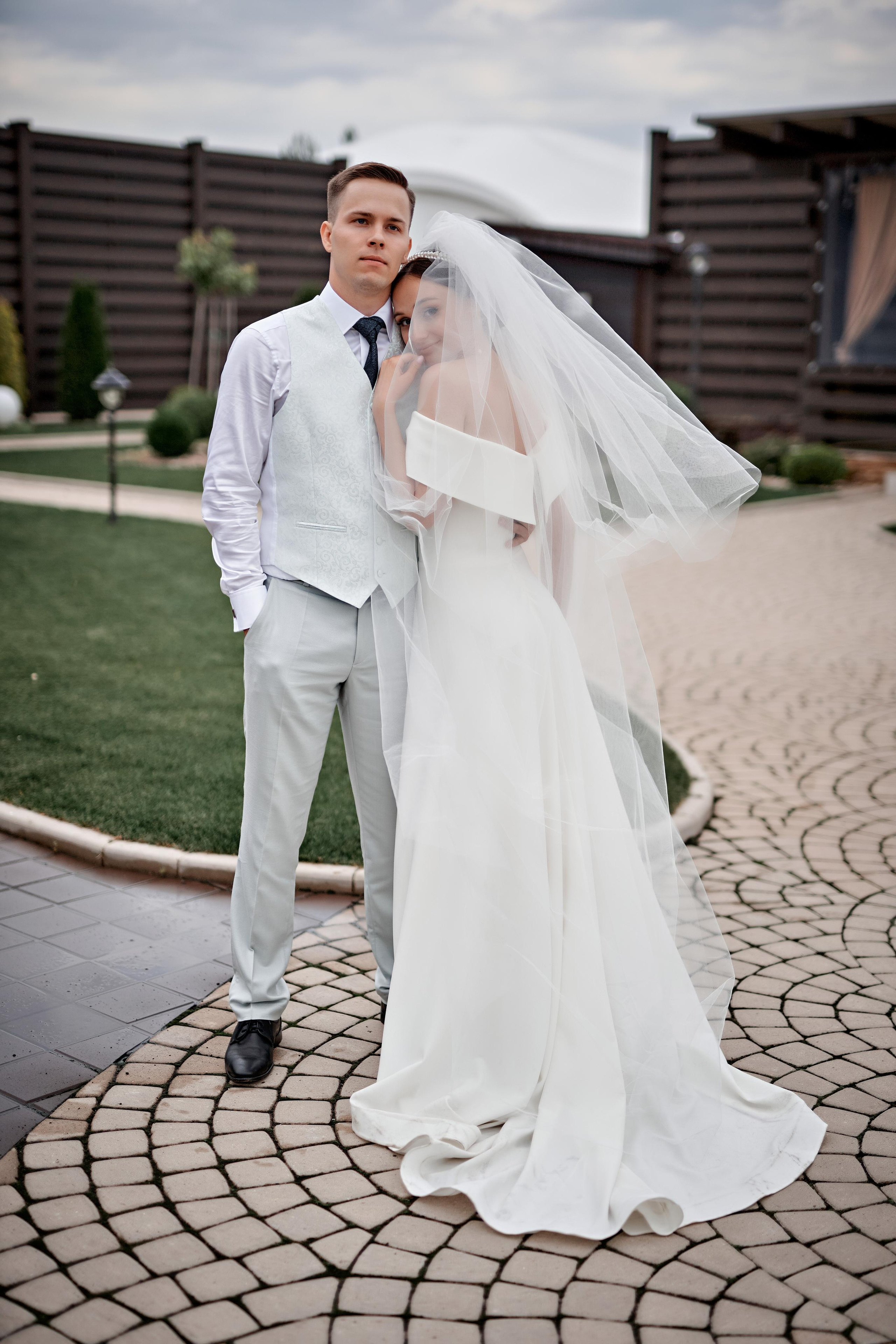 Наша любовь как ветер — ты ее не видишь, но чувствуешь…. Фотограф Меняйло Евгений. Свадьба. Портрет. Репортаж. Семья. Контент