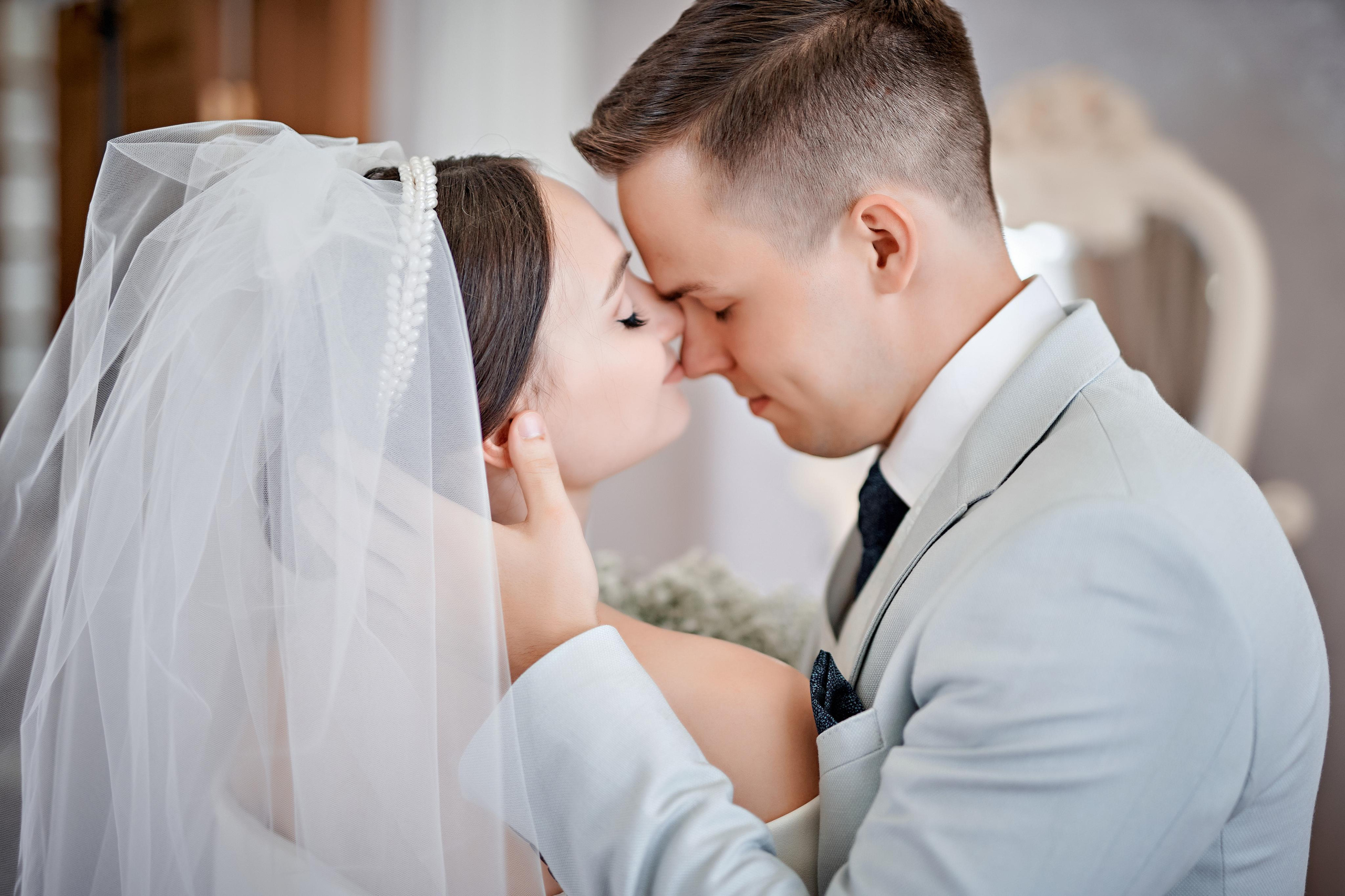 Наша любовь как ветер — ты ее не видишь, но чувствуешь…. Фотограф Меняйло Евгений. Свадьба. Портрет. Репортаж. Семья. Контент