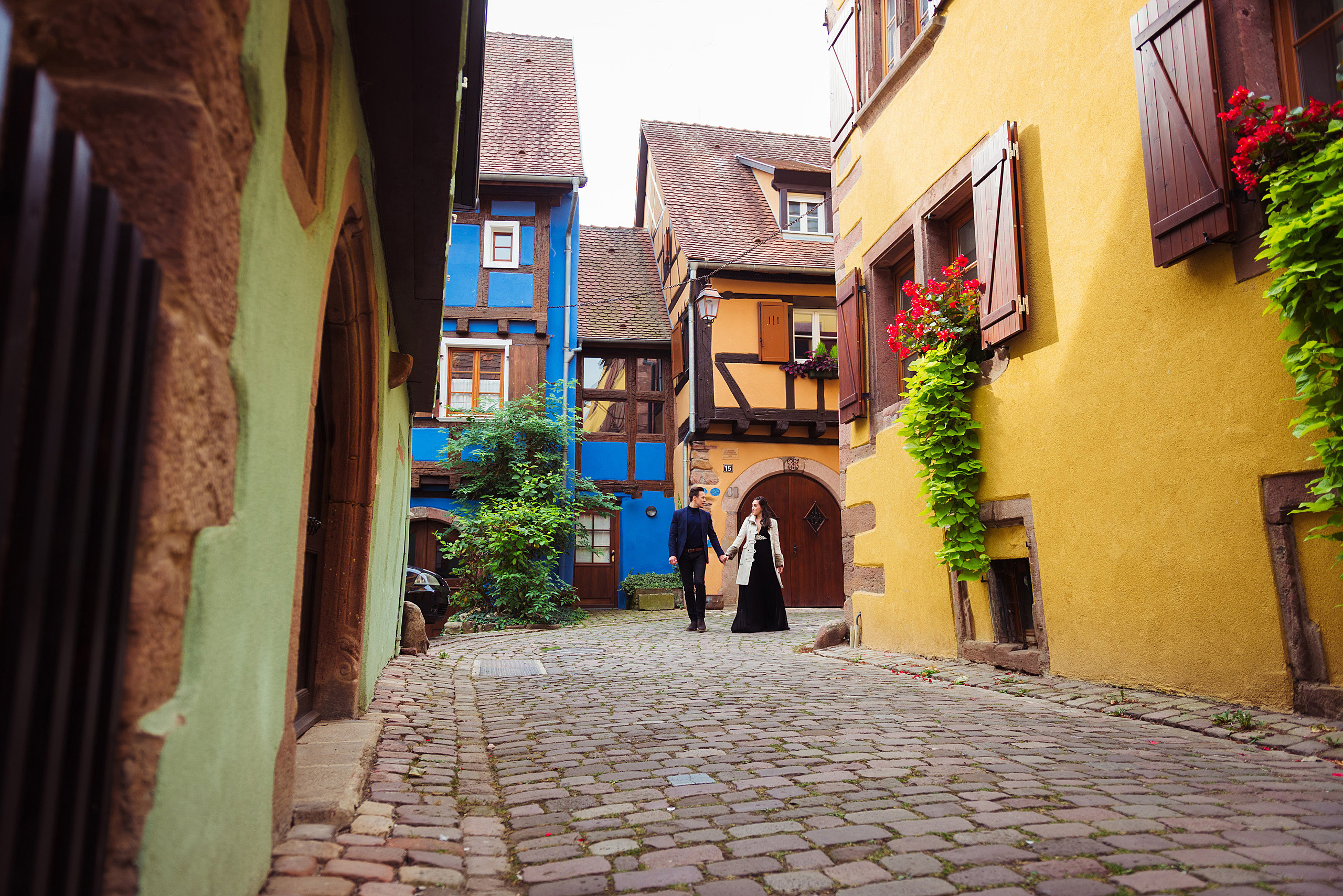 Julia & Andrey (Alsace, France). Photographer in Switzerland and Europe Anna Alekseenko