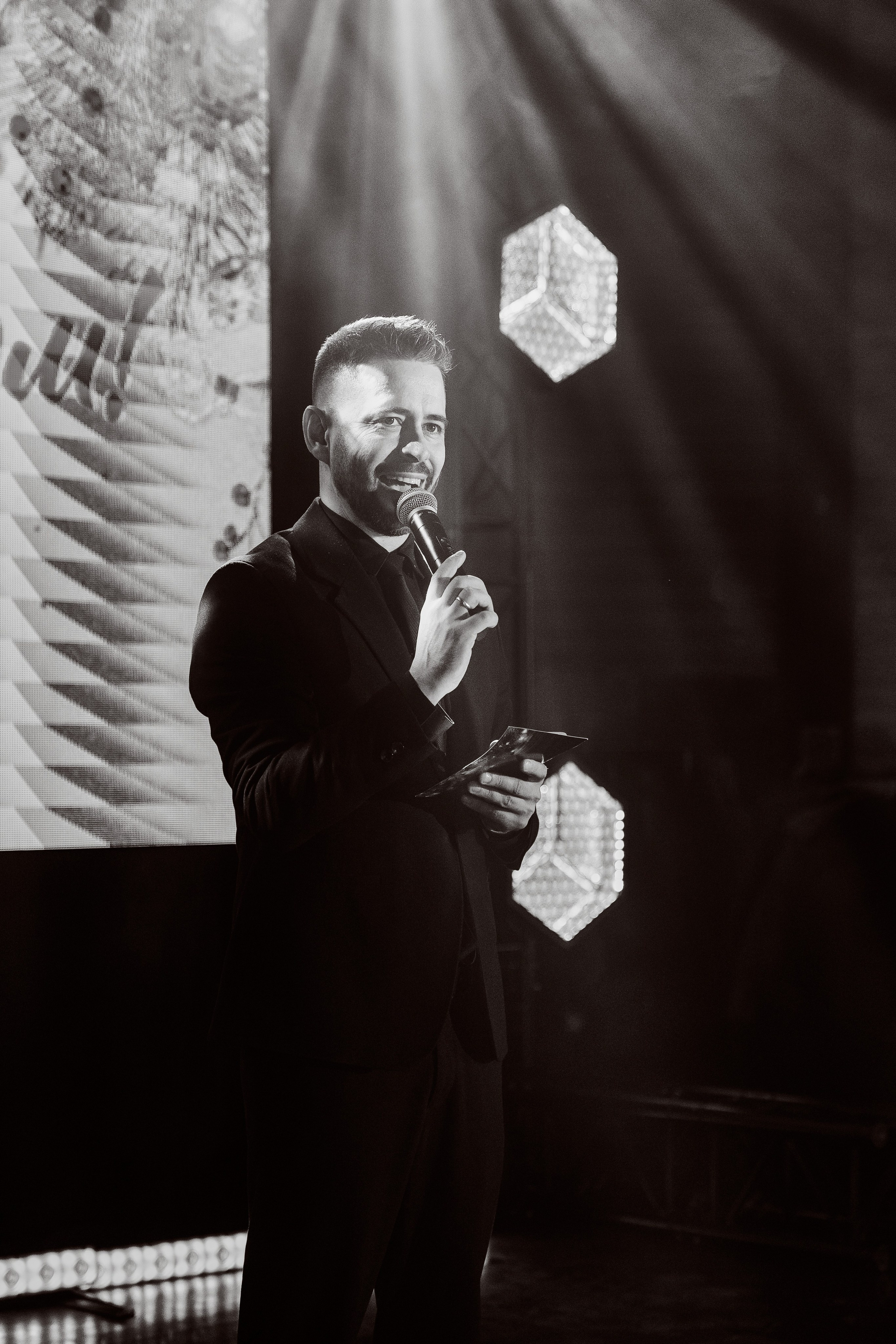 • корпоратив «АВЕНЮ». Фотограф, индивидуальные женские, мужские фотосессии в Ростове-на-Дону