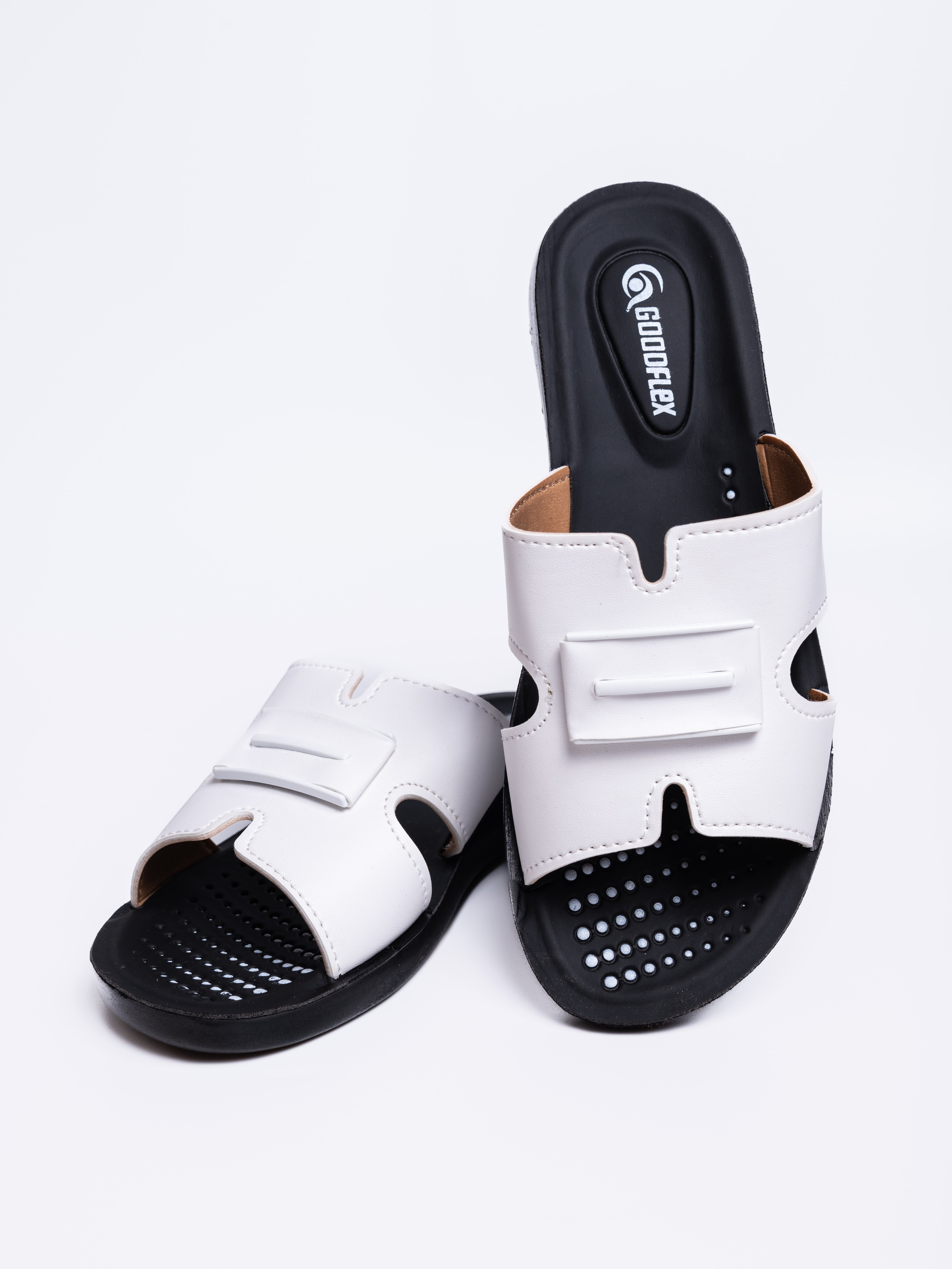 Тапочки. Предметный фотограф, фото для маркетплейсов Пятигорск, КМВ