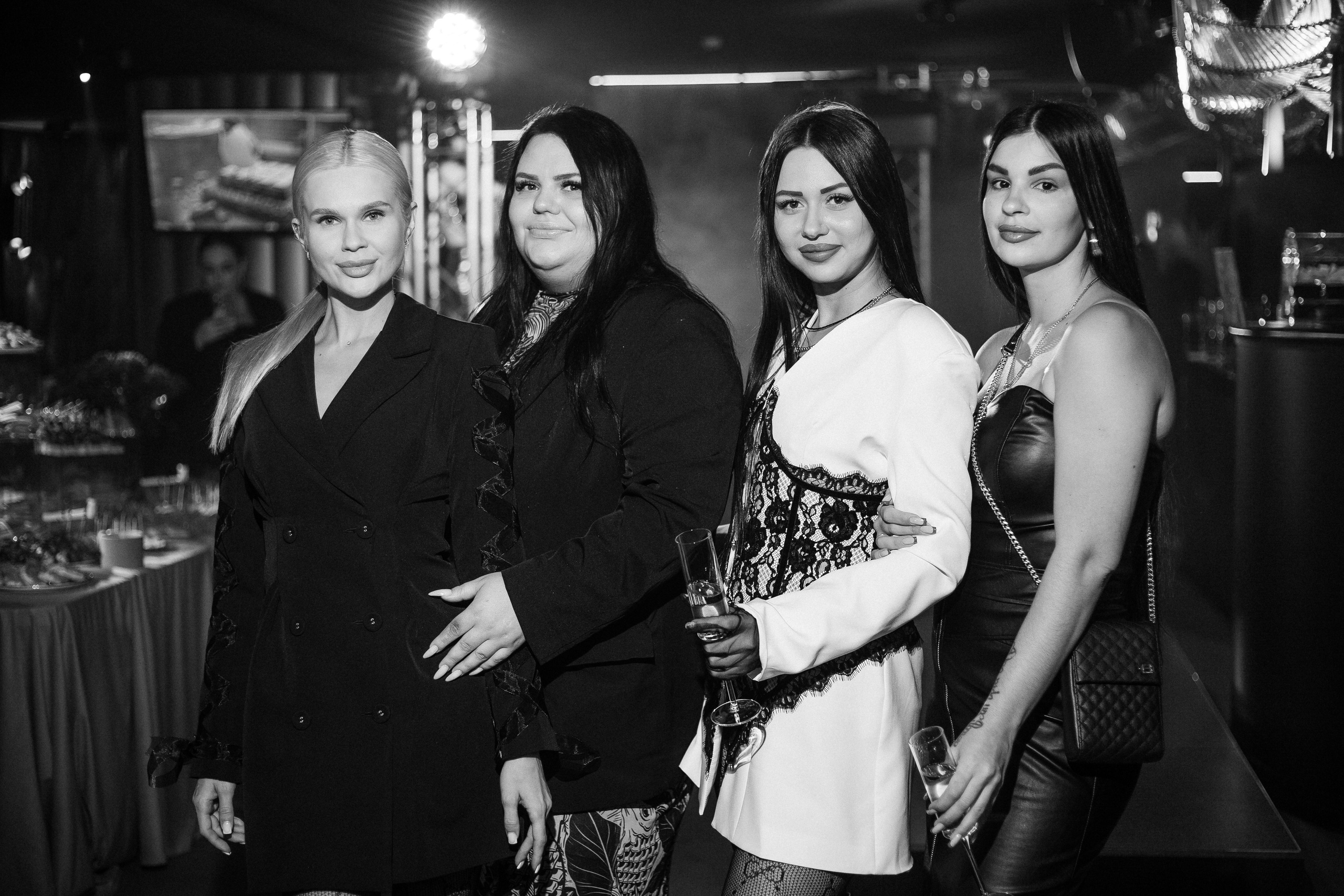 LA FAMIGLIA — SOLOVI — 1 YEAR. СВОИ. ФОТООТЧЕТЫ-СОБЫТИЯ-МЕСТА