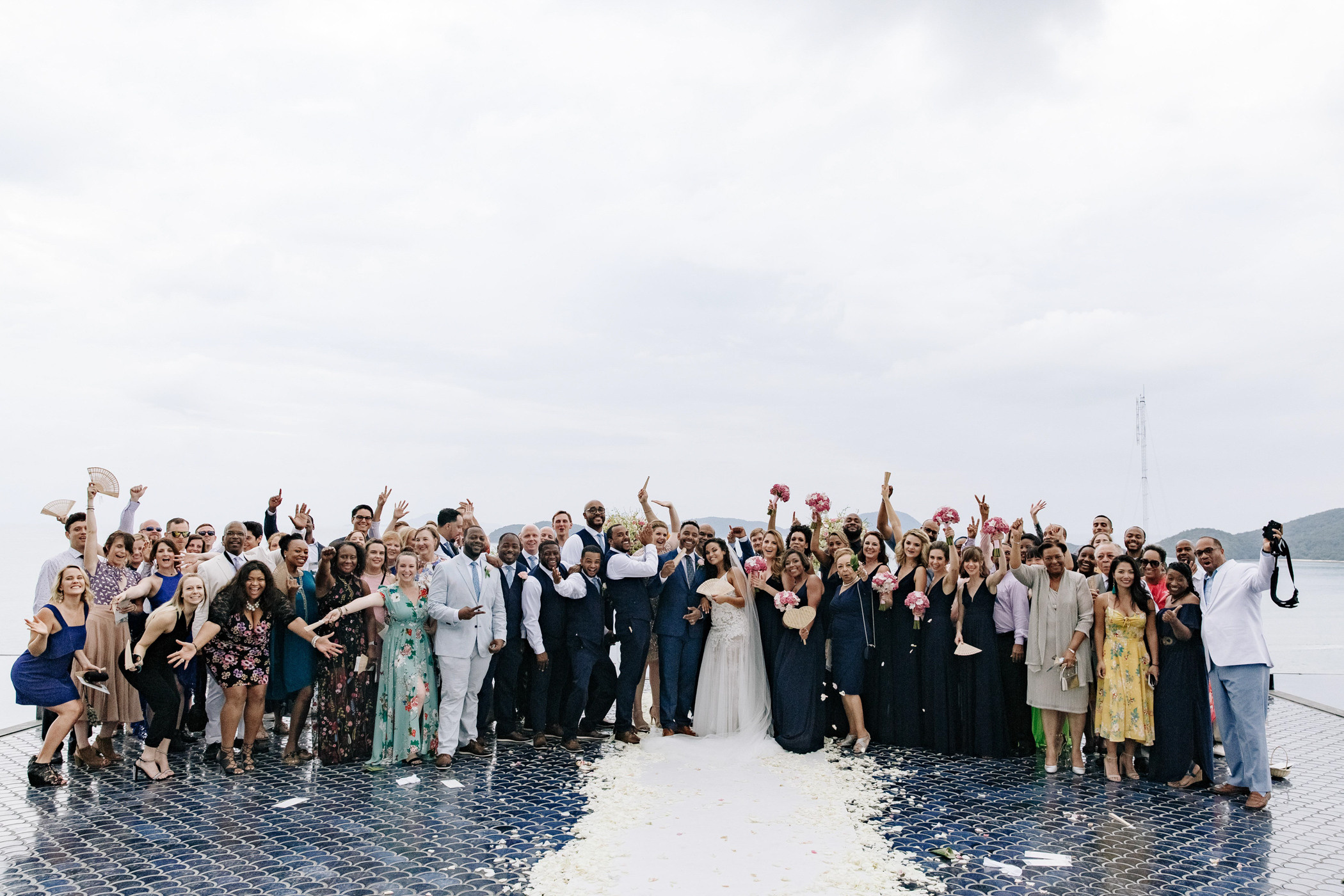 Свадьба на острове | Уникальные фотографии вашей свадьбы. Контентный и репортажный фотограф Виталий Кулешов | Москва