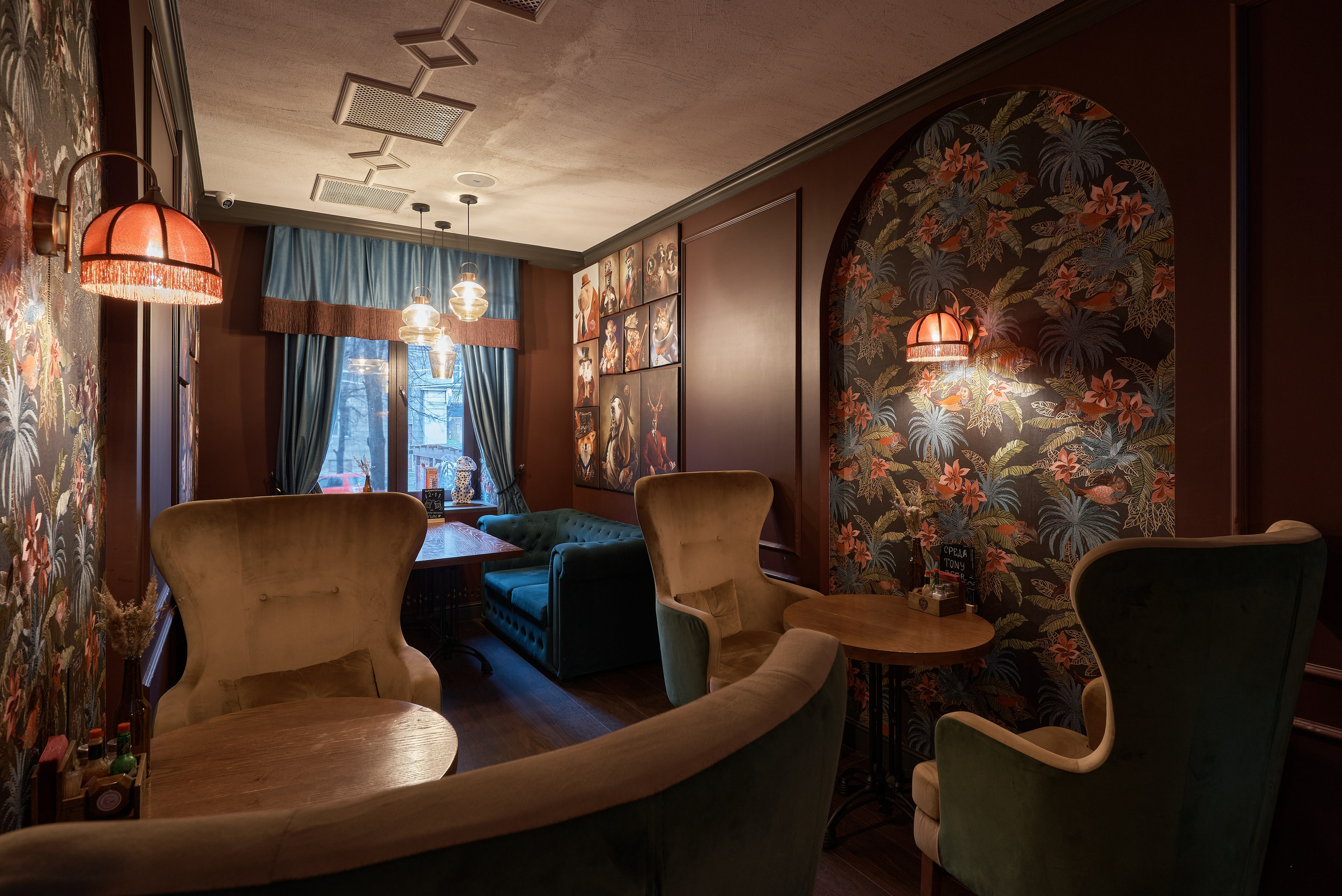 The Tony Pub. Абросимов Лев интерьерный и архитектурный фотограф