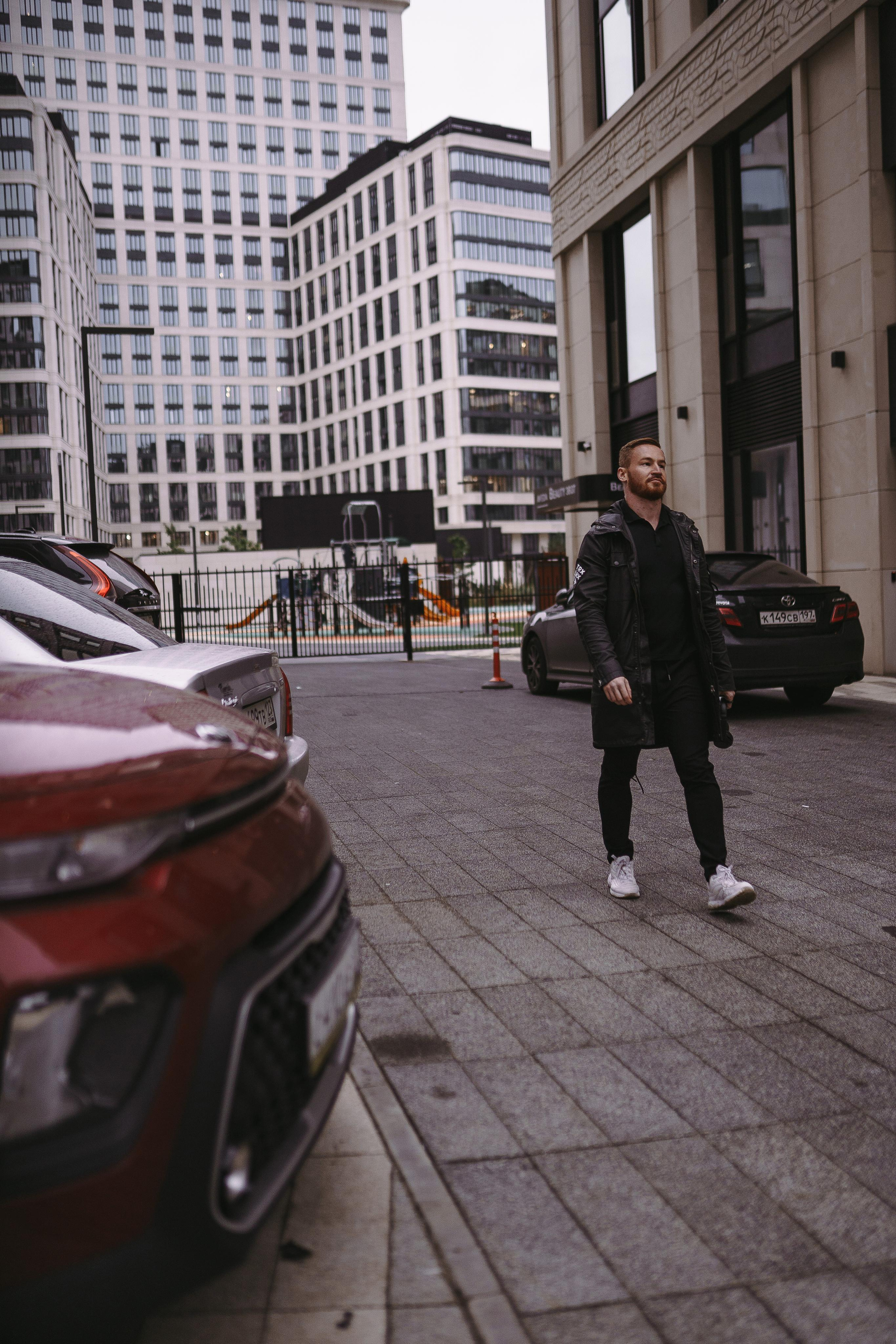 Бизнес фотосессия для мужчины на Дизайн заводе Флакон